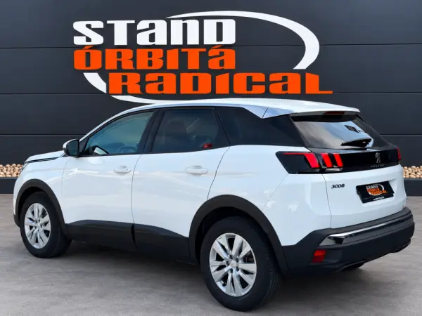 Peugeot 3008 1.5 BlueHDi Allure EAT8 4