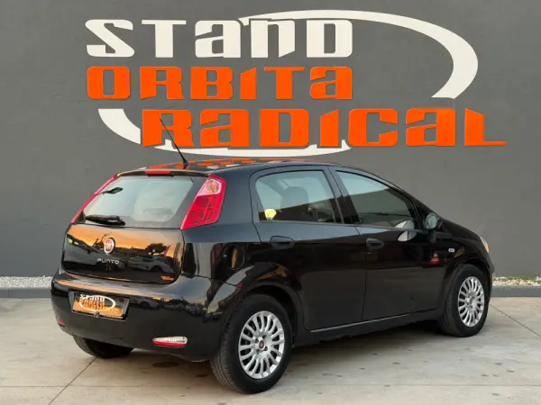 Fiat Punto 1.2 Lounge S&S 4