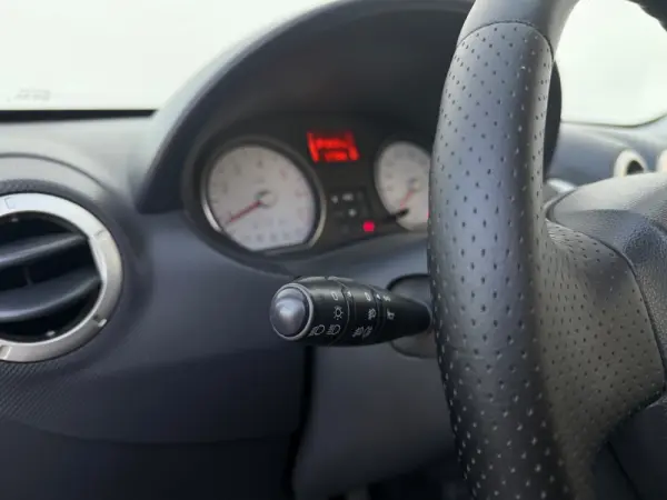 Dacia Sandero 1.5 dCi Comfort 8