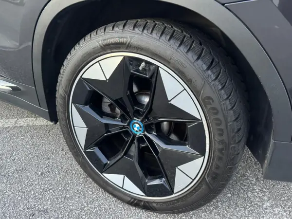 BMW iX3 Inspiring 30