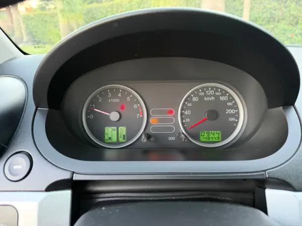 Ford Fiesta 1.25 Ambiente 13