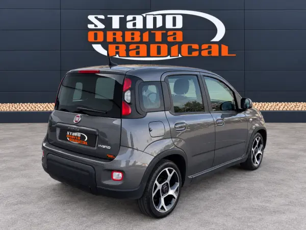 Fiat Panda 1.0 Hybrid Sport 3