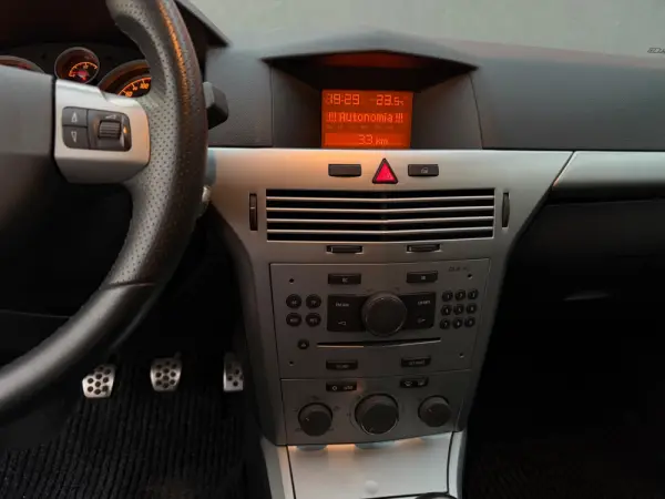 Opel Astra Caravan 1.4 Cosmo Plus 13