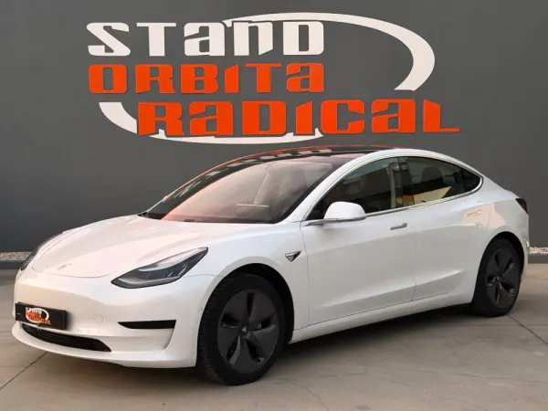 Tesla Model 3 Standard RWD Plus 1