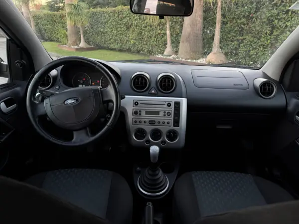 Ford Fiesta 1.25 Ambiente 20