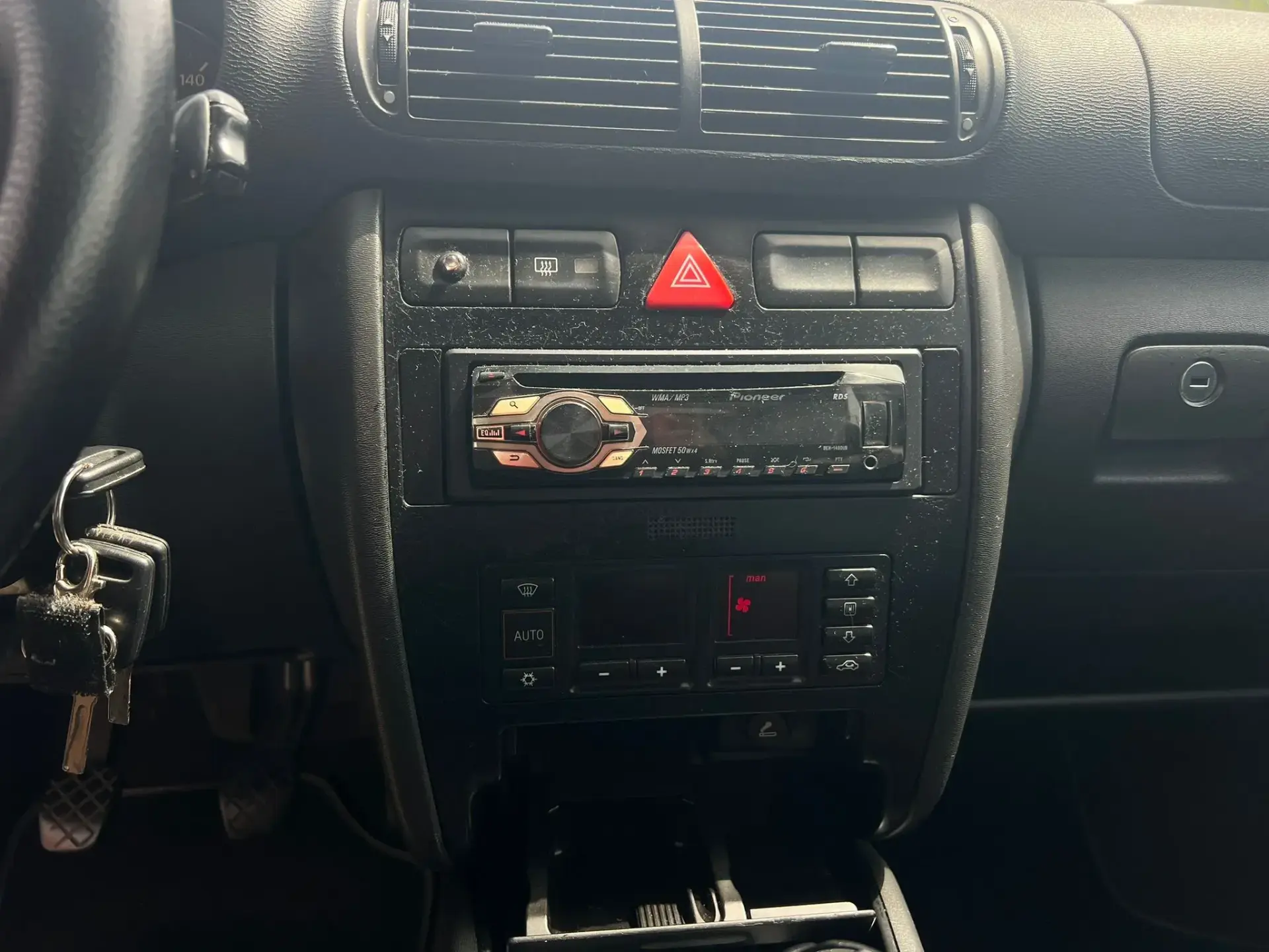 Audi A3 1.9 TDi Attraction 9