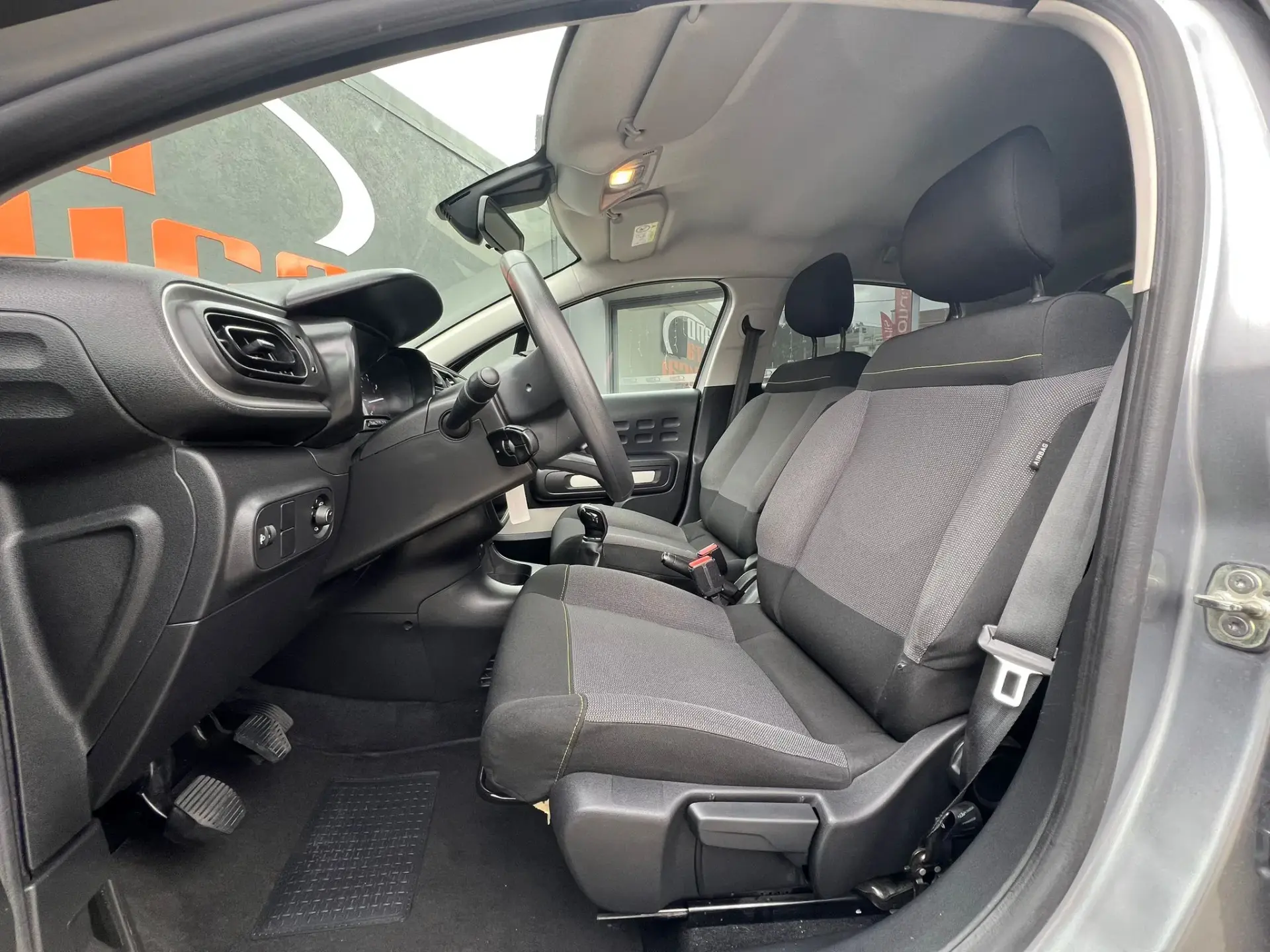 Citroen C3 1.2 PureTech C-Series 5