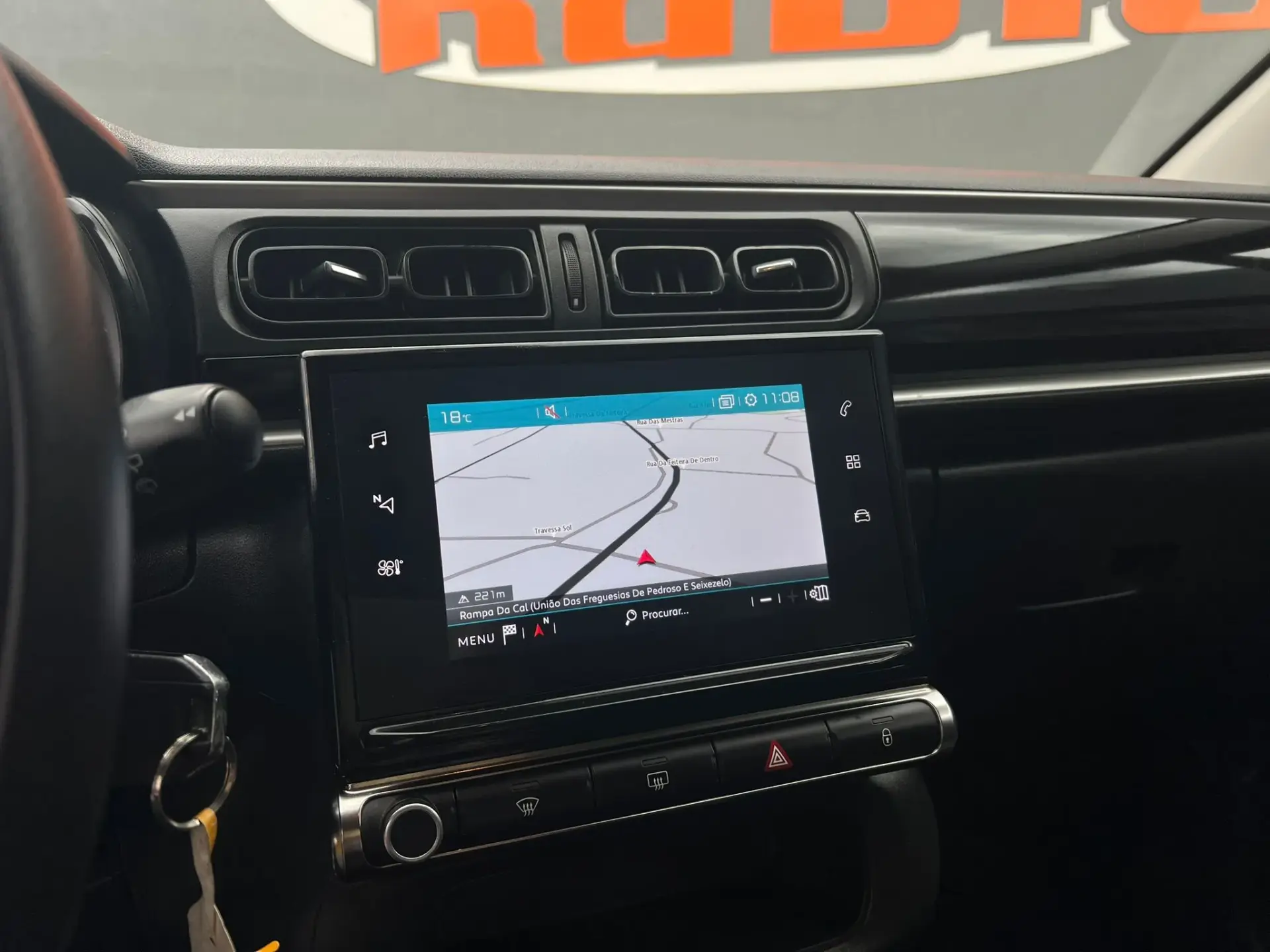 Citroen C3 1.2 PureTech C-Series 8