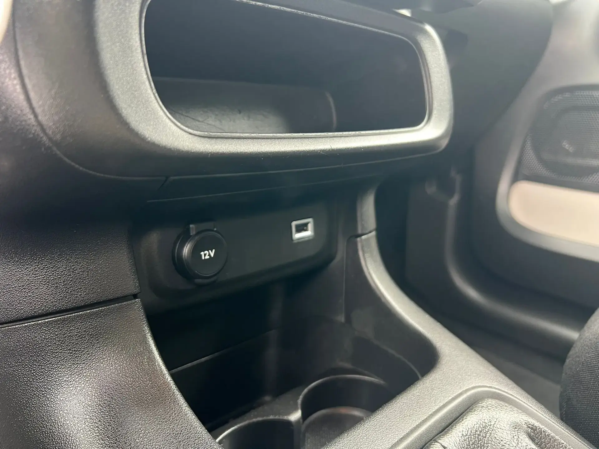 Citroen C3 1.2 PureTech C-Series 9