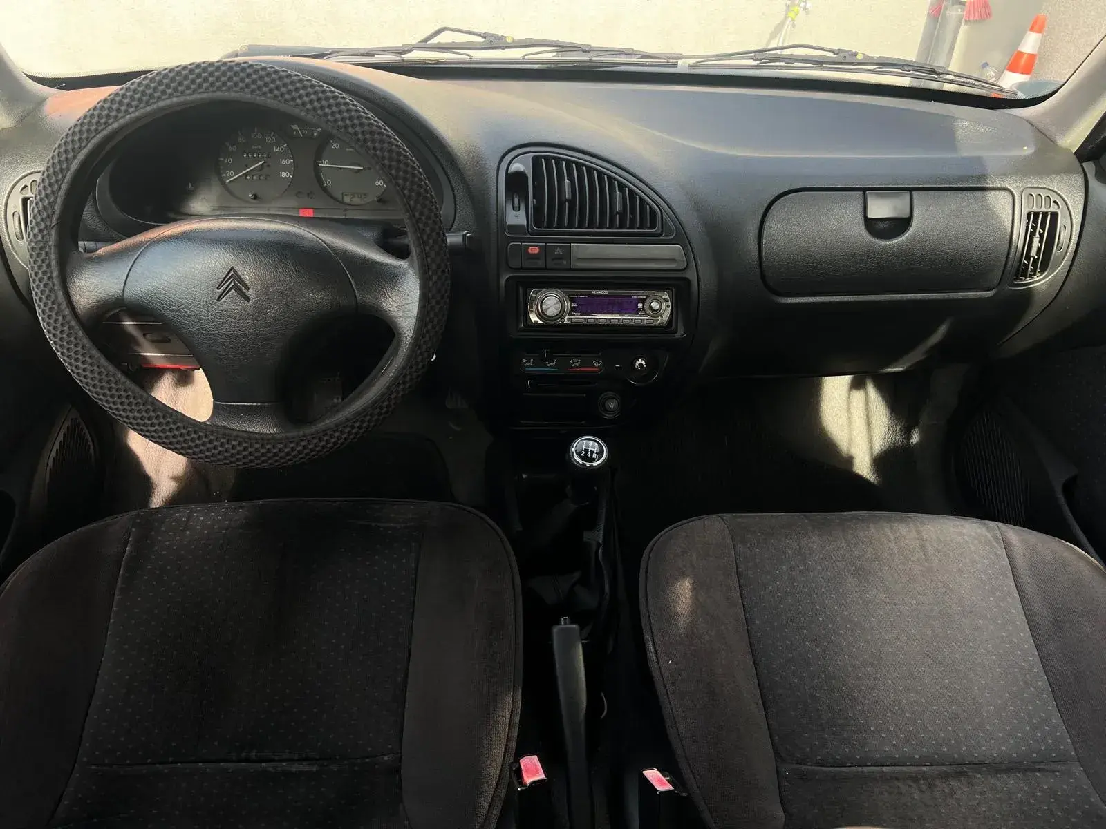 Citroen Saxo 1.5 D Exclusive 6