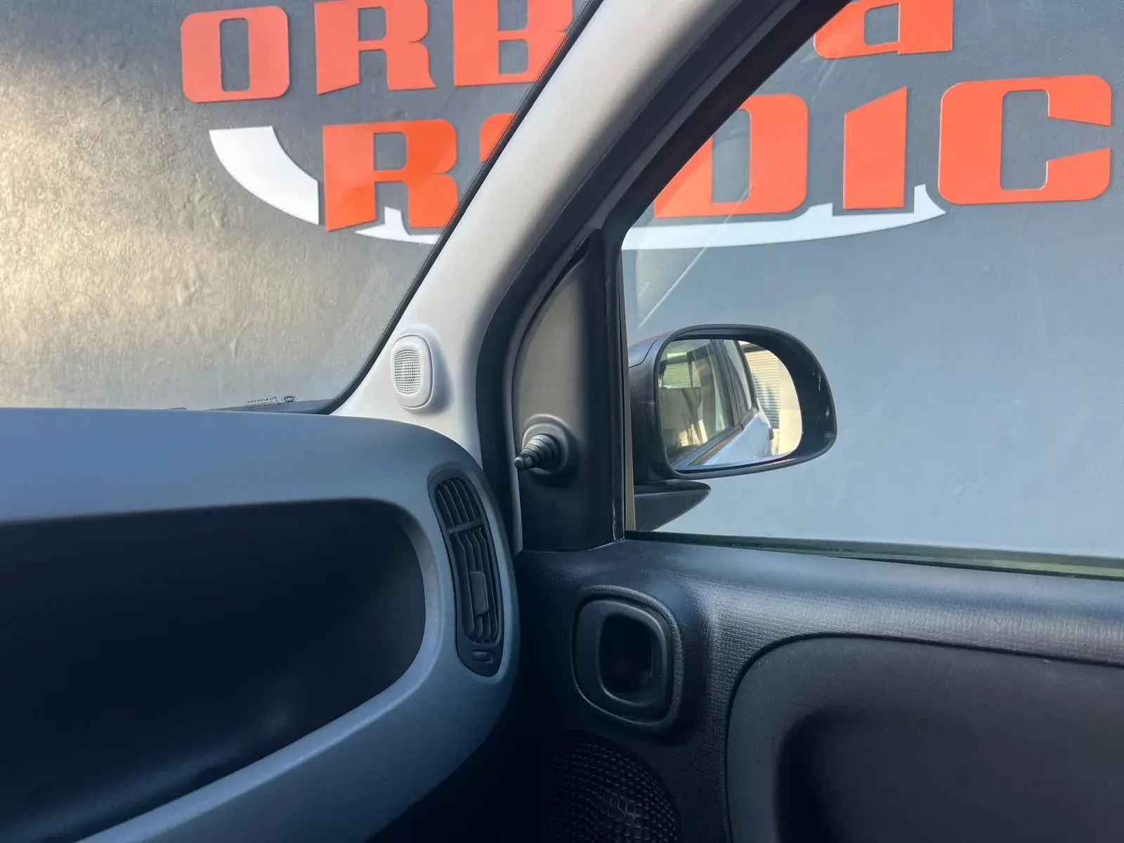 Fiat Panda hibrido city life 11