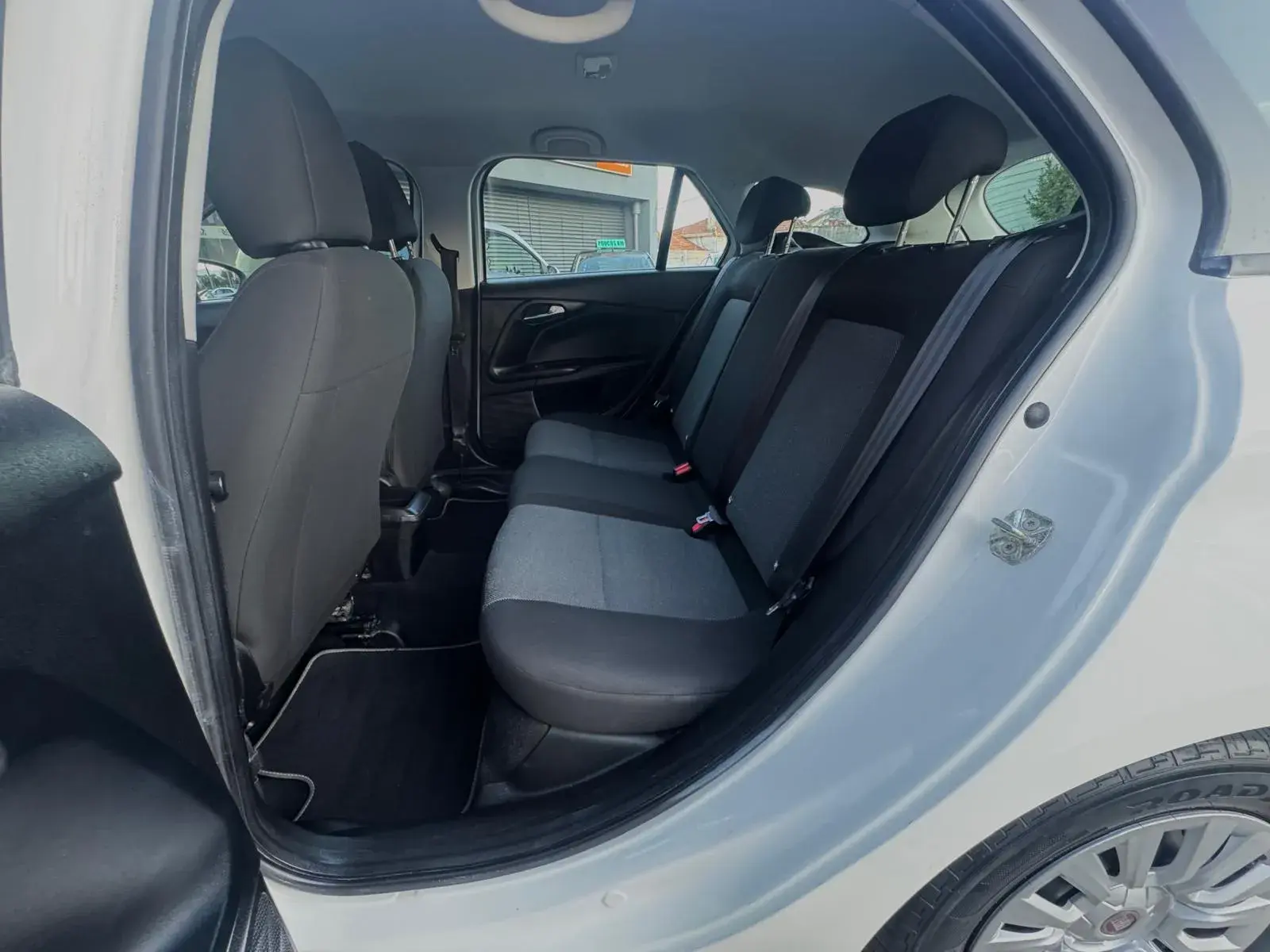 Fiat Tipo Station Wagon 1.4 Easy 10