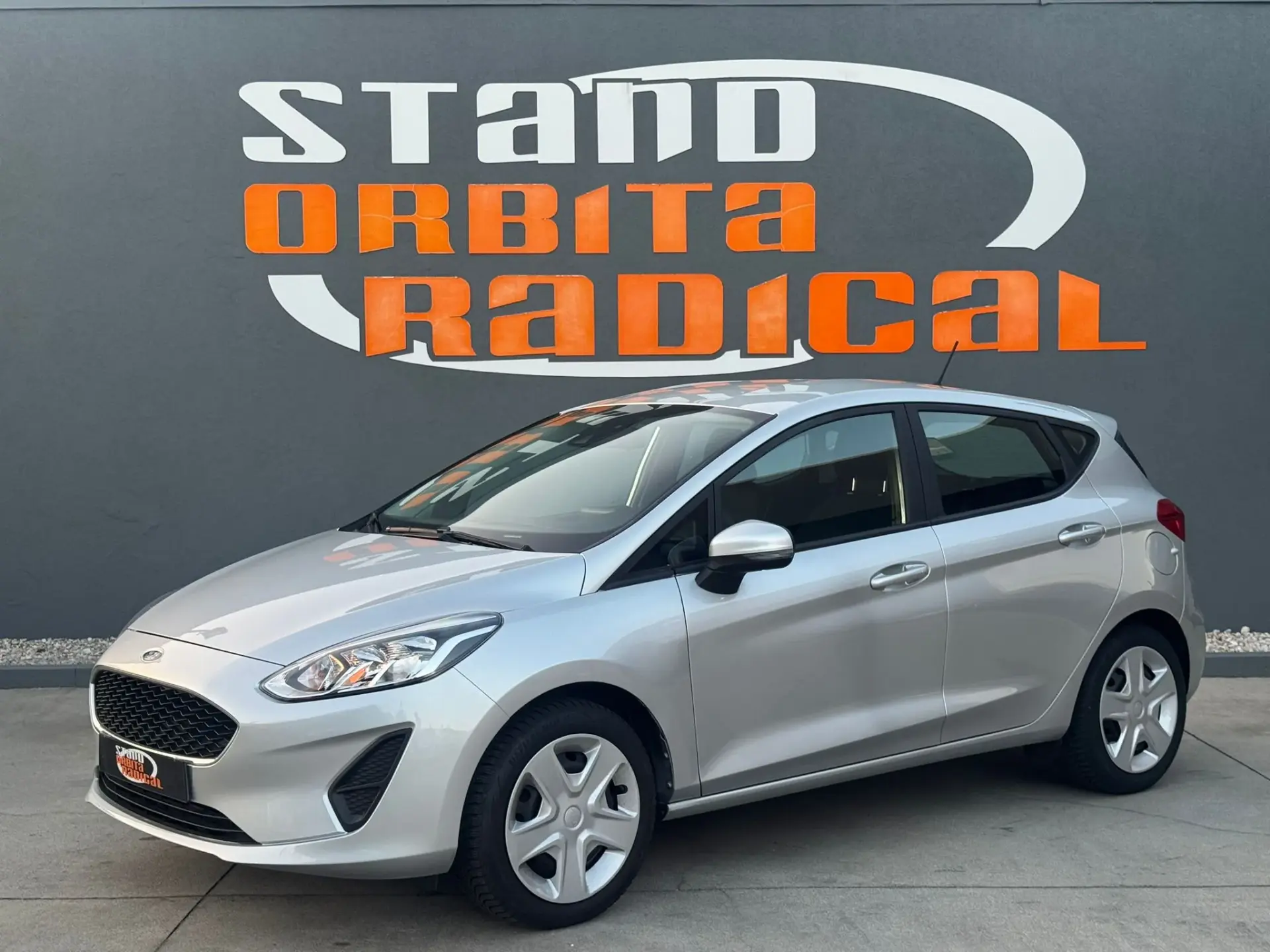 Ford Fiesta 1.1 Ti-VCT Business 1