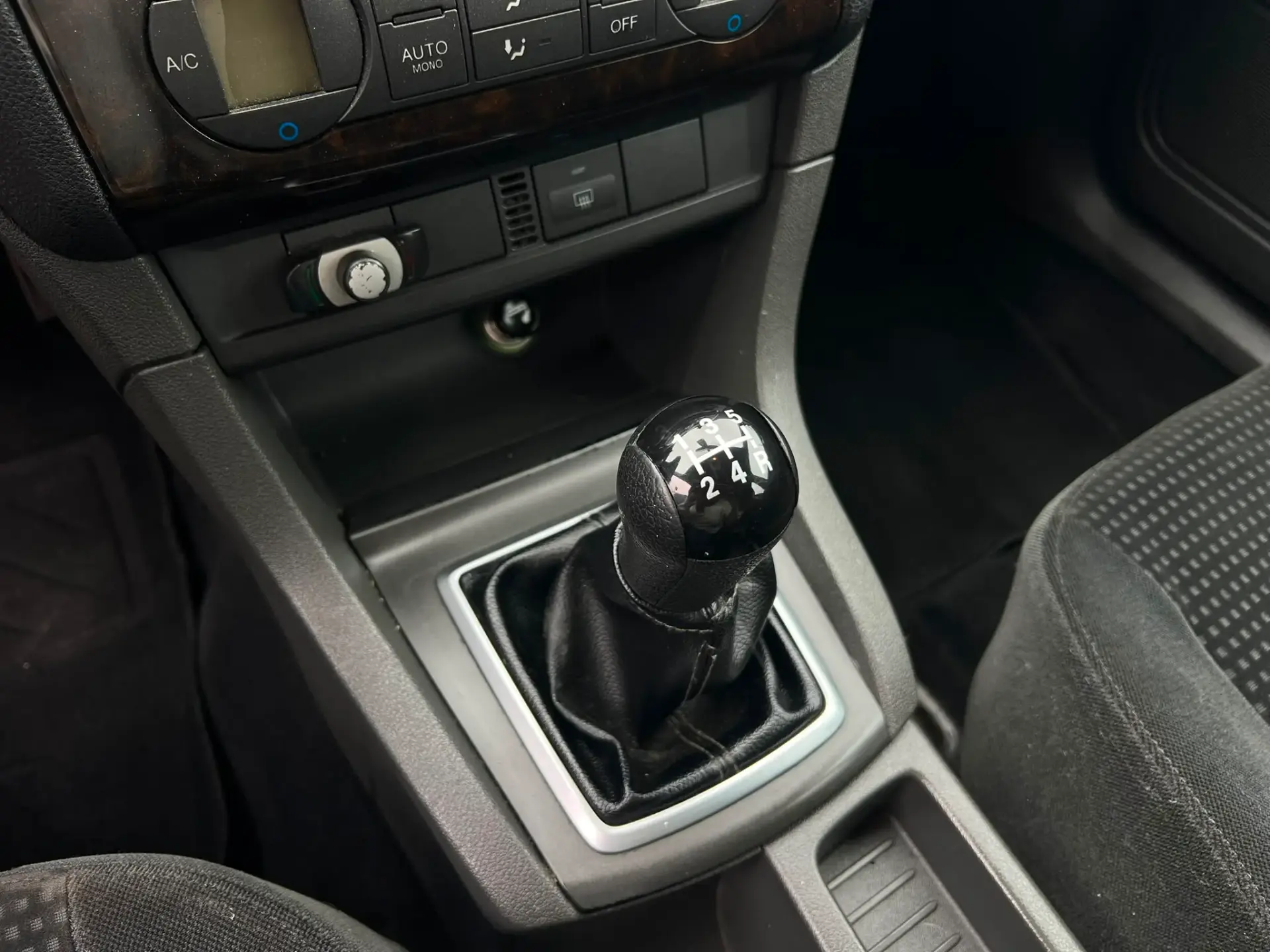Ford Focus 1.6 TDCi 1st Edition 5