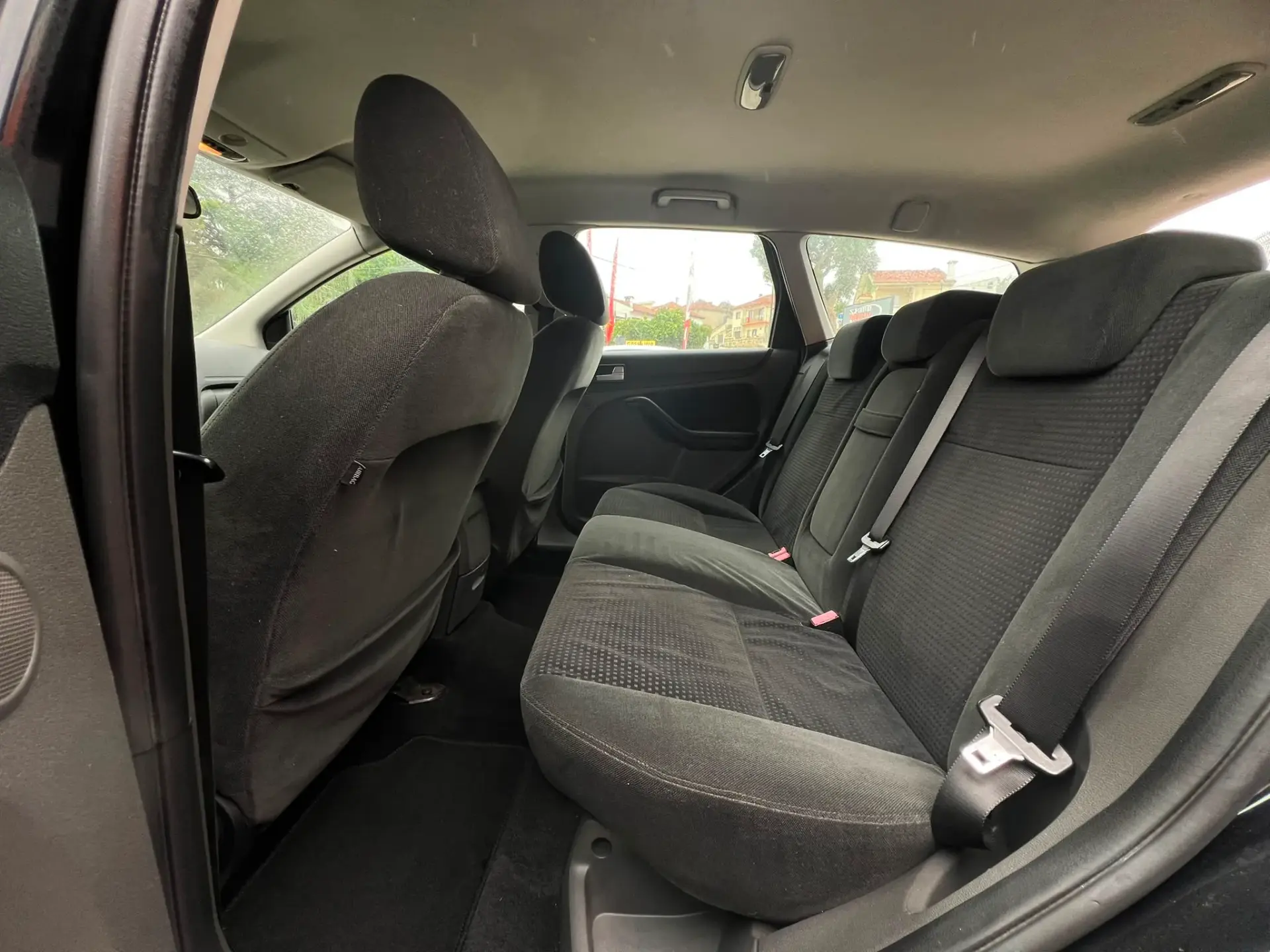Ford Focus 1.6 TDCi 1st Edition 15