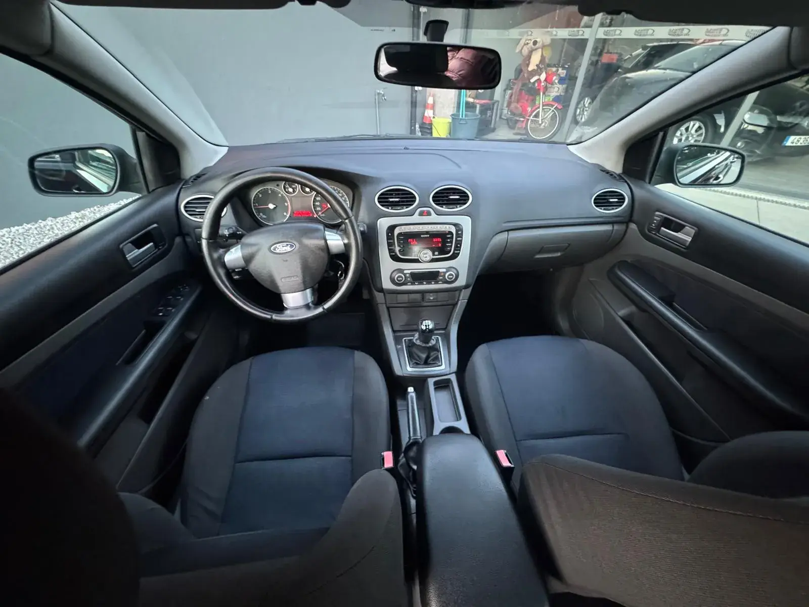 Ford Focus 1.6 TDCi Connection 6