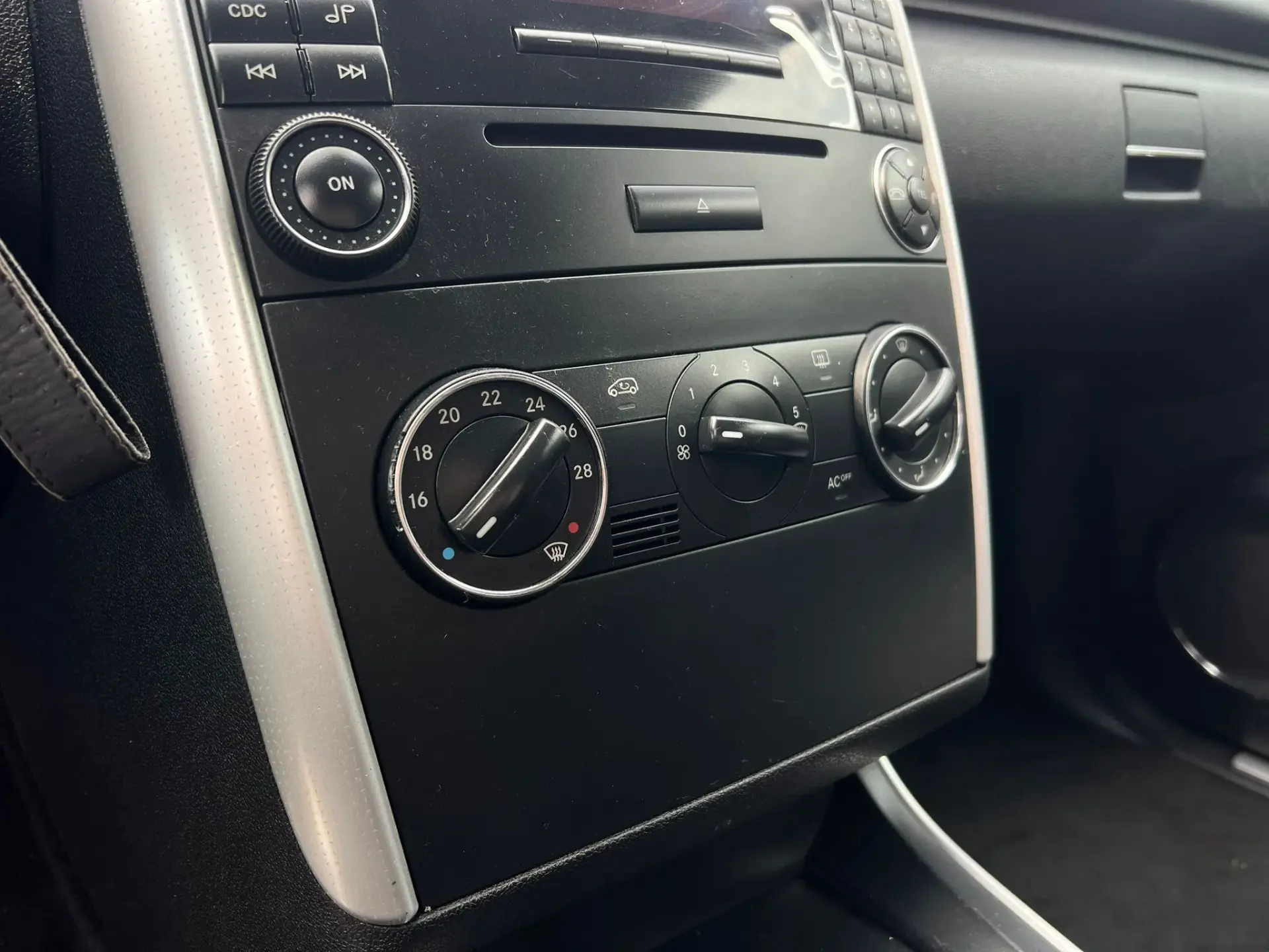 Mercedes-Benz A 150 Classic 10