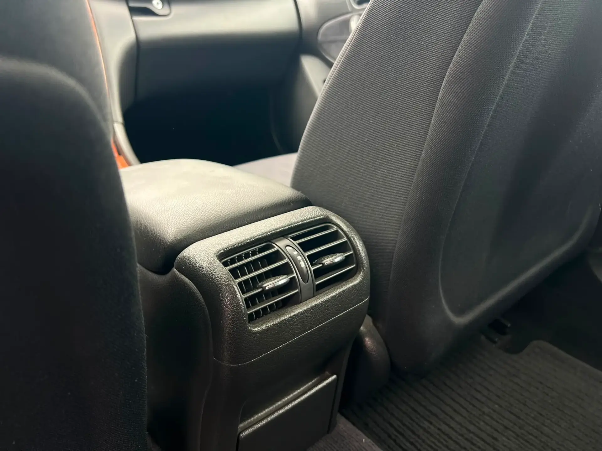 Mercedes-Benz C 220 CDi Avantgarde 16