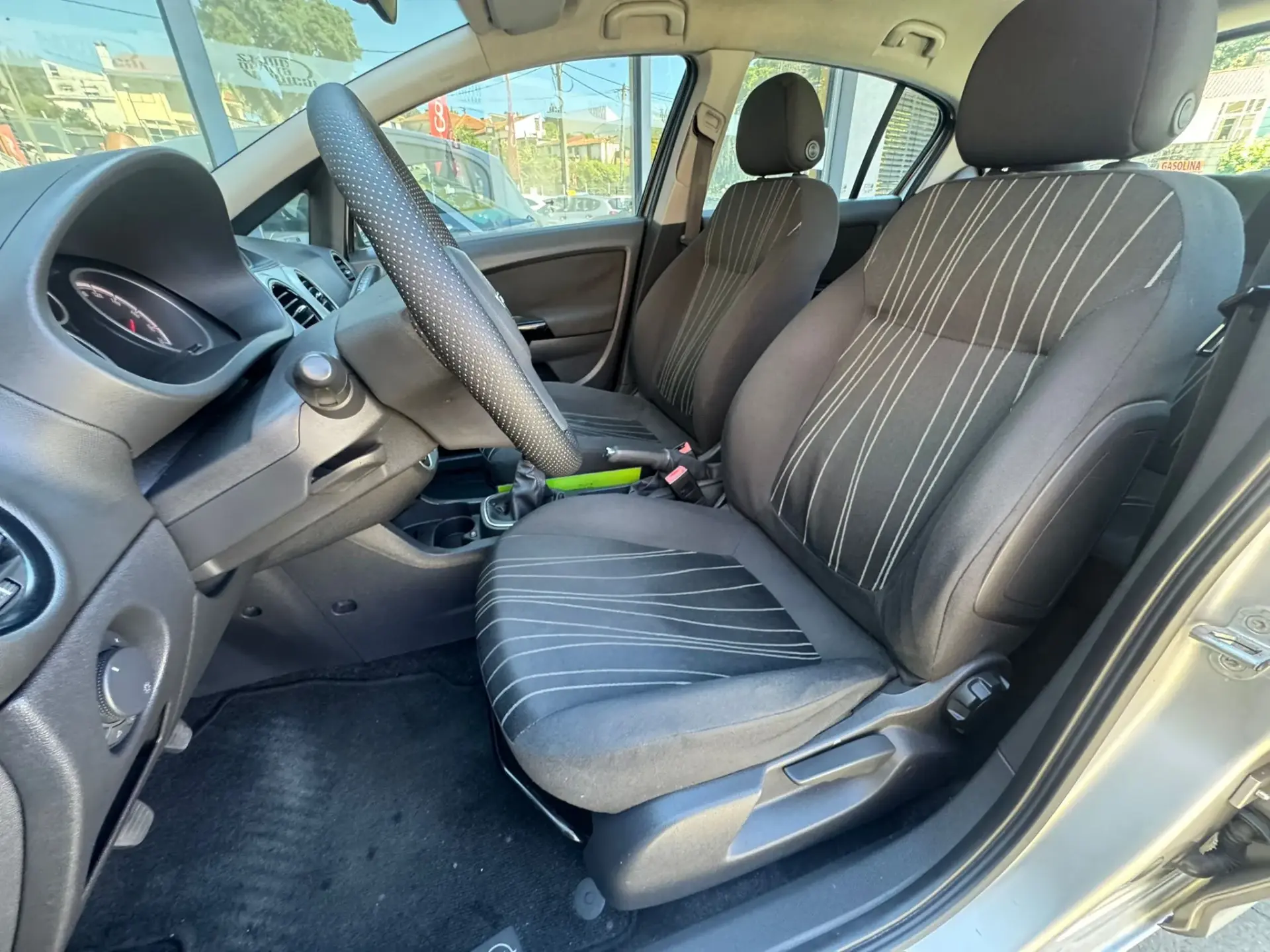 Opel Corsa 1.2 Cosmo 8