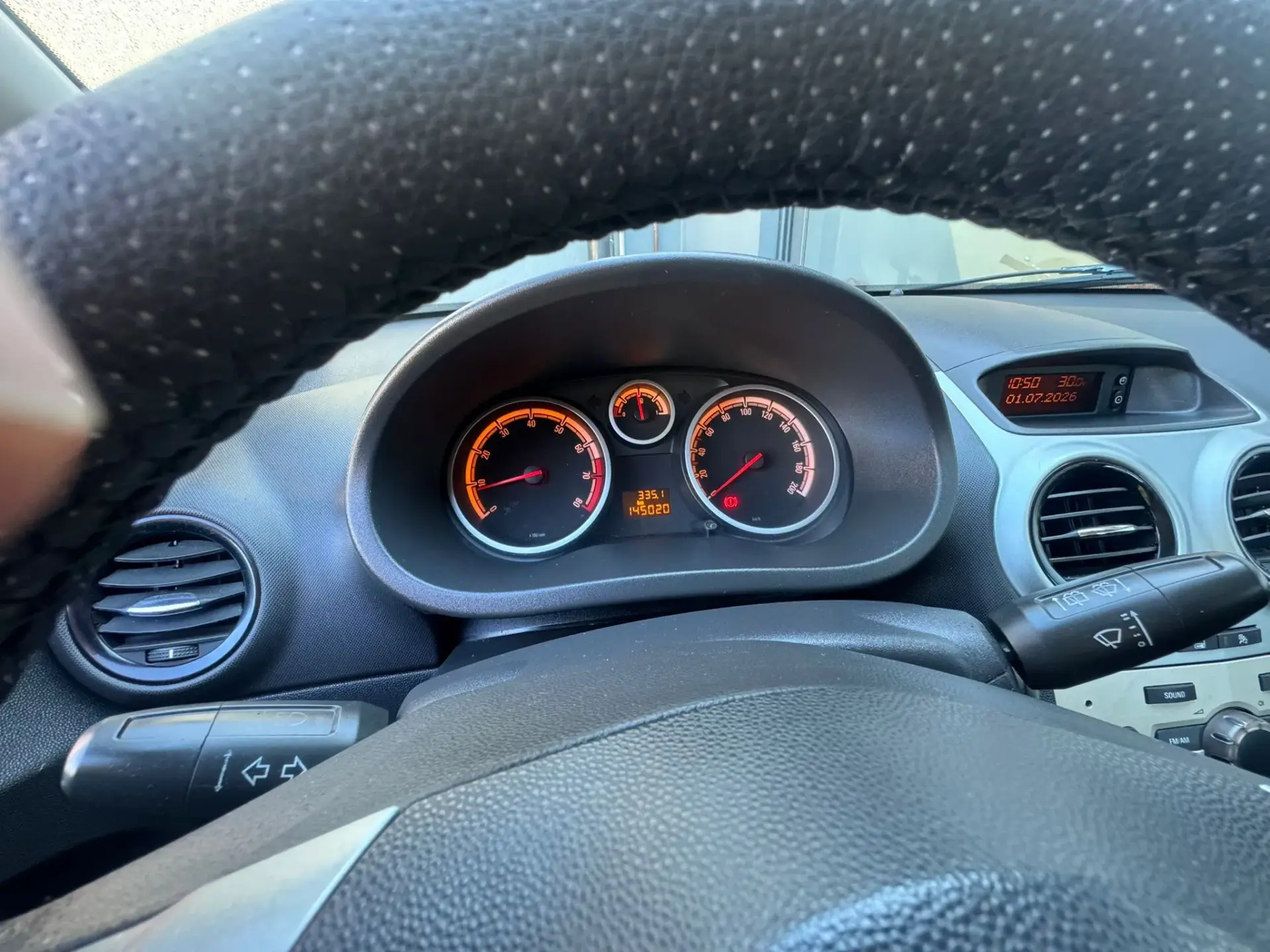 Opel Corsa 1.2 Cosmo 11