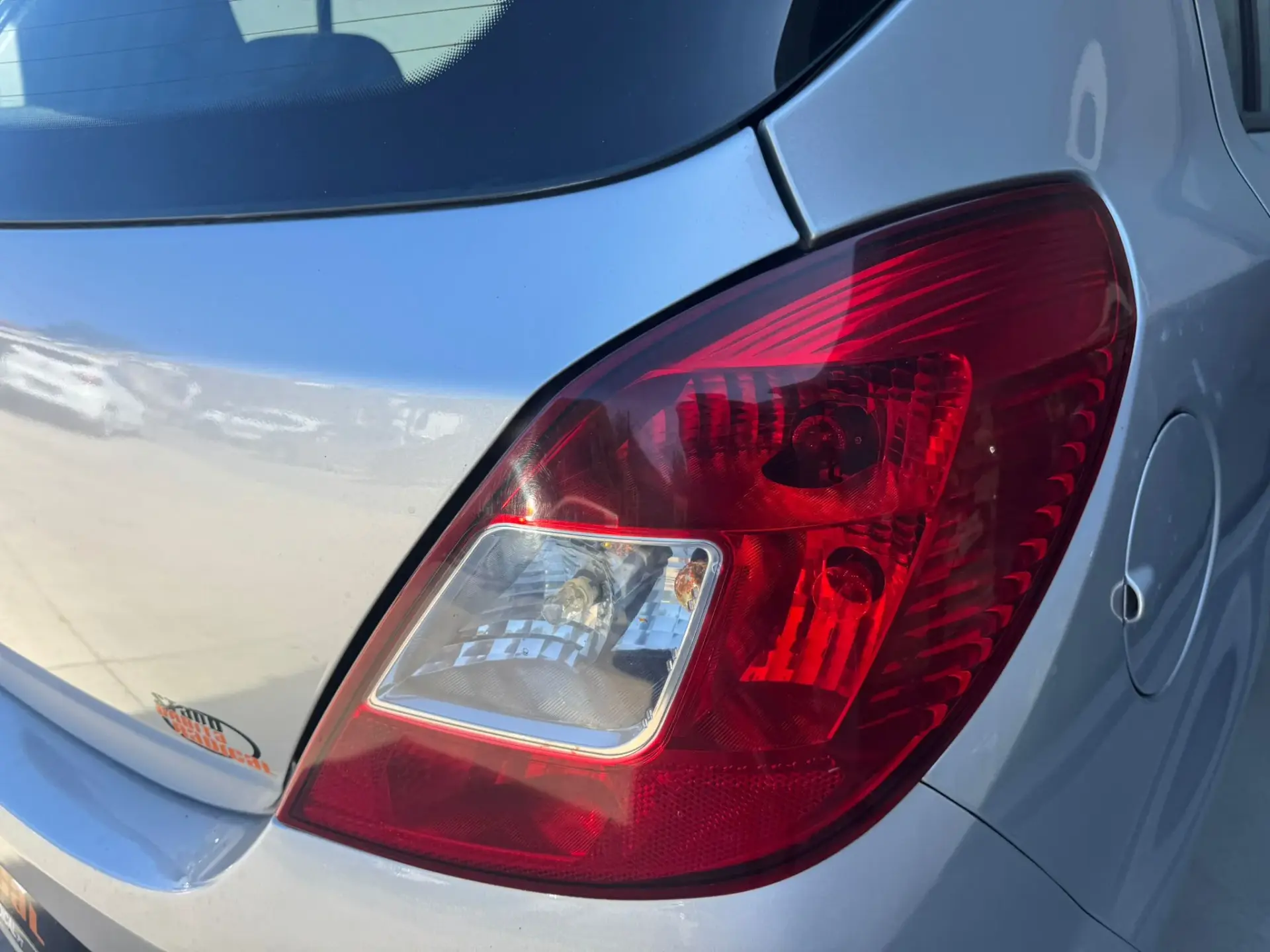 Opel Corsa 1.2 Cosmo 17