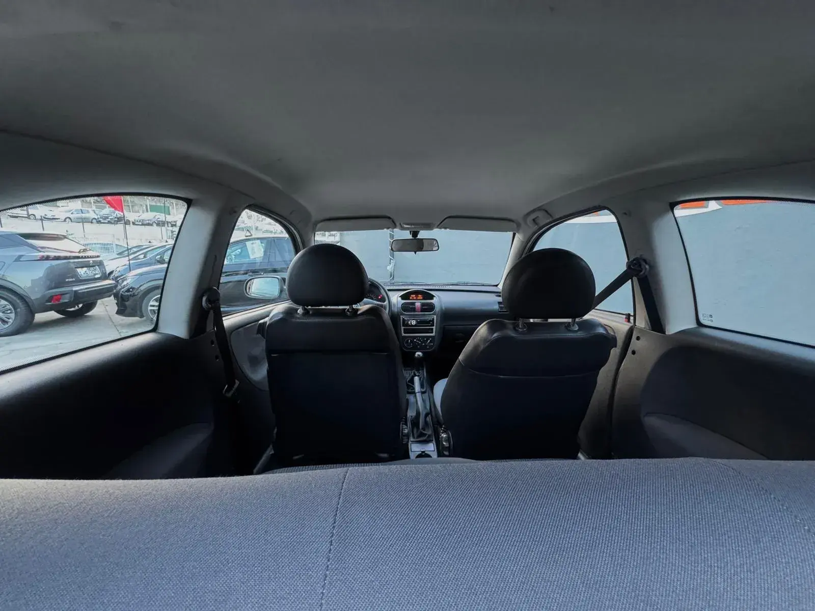 Opel Corsa 1.0 12V City 10