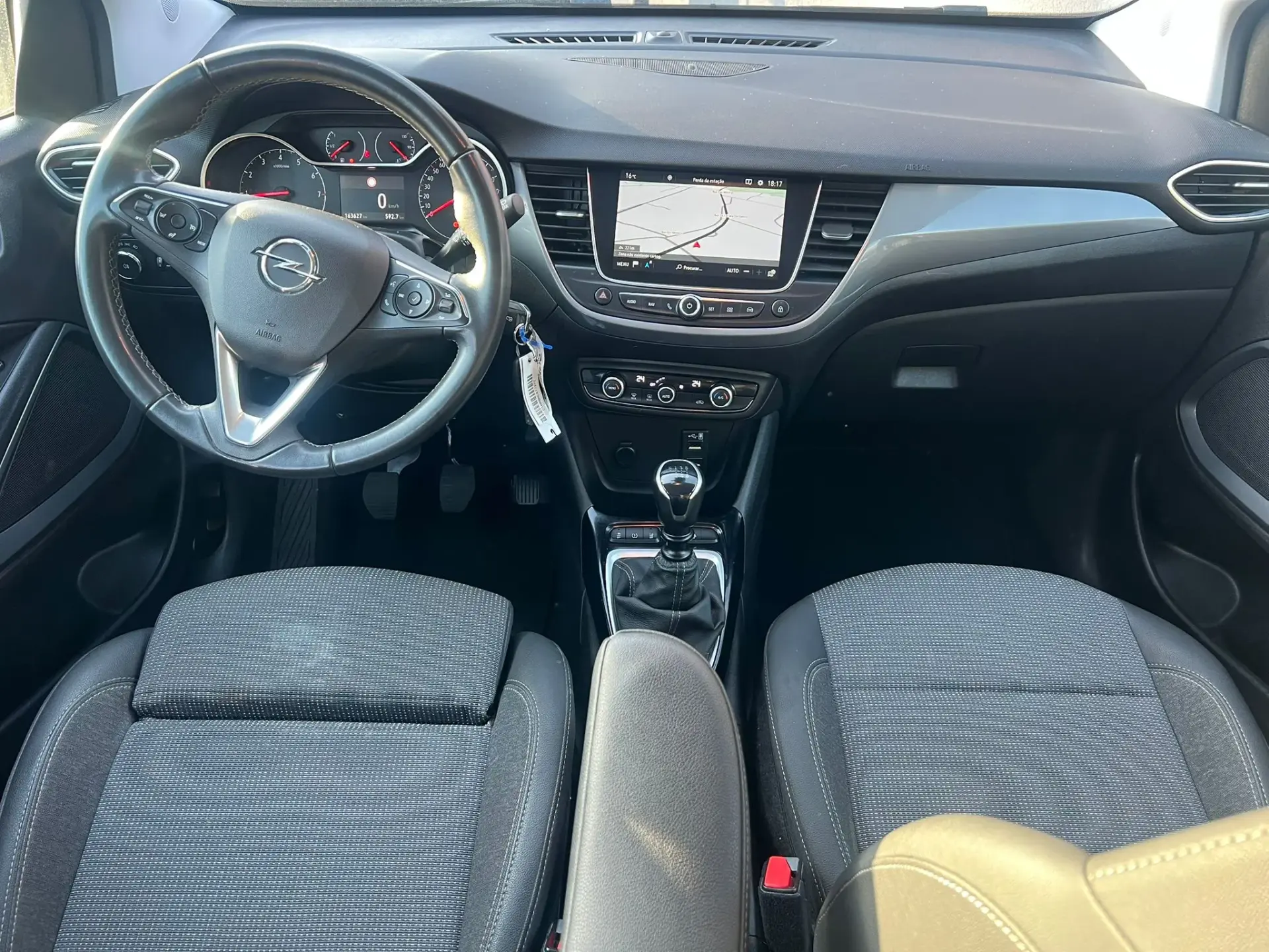 Opel Crossland 1.2 T Elegance 12