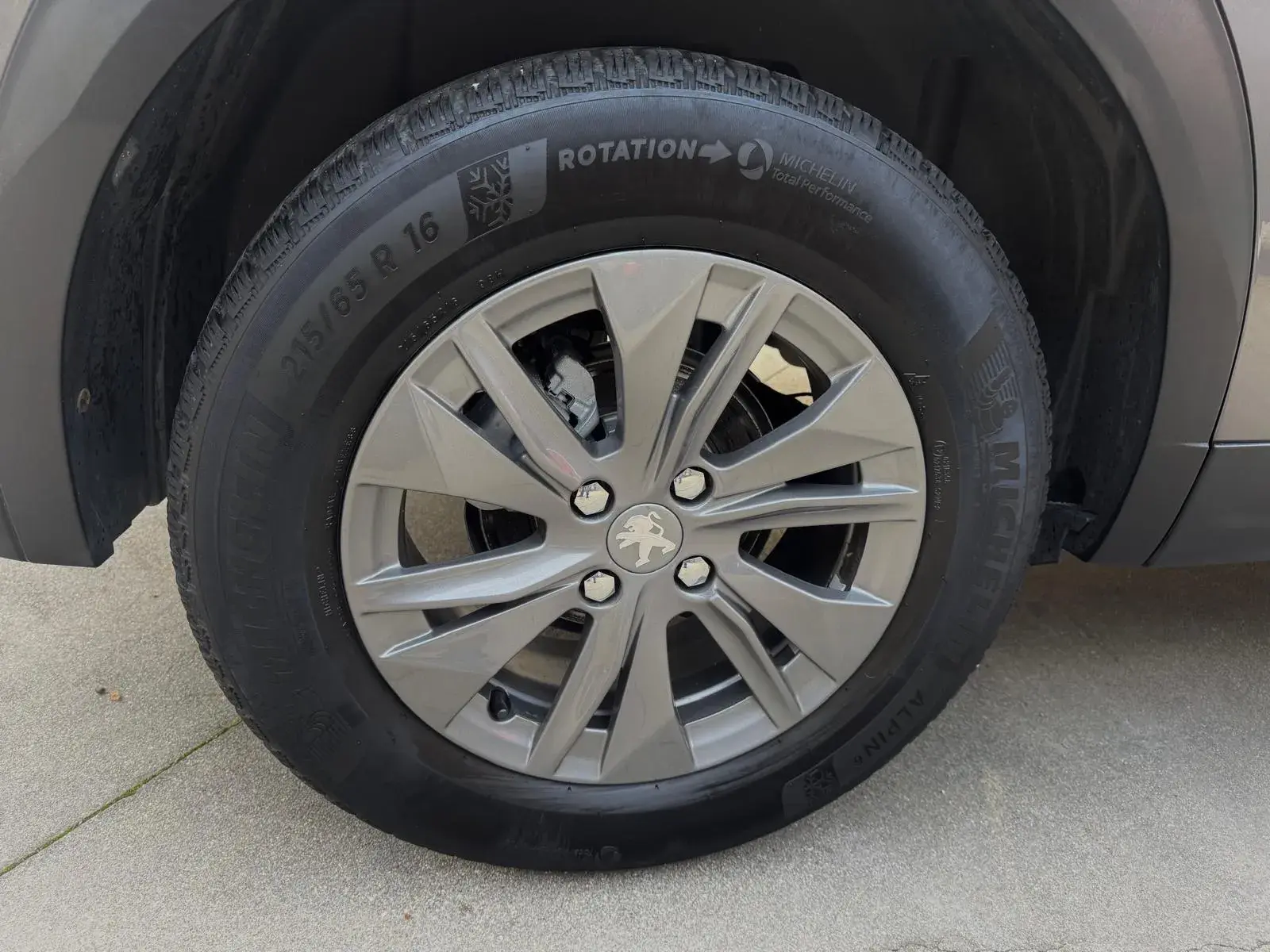 Peugeot 2008 1.2 PureTech Active 5