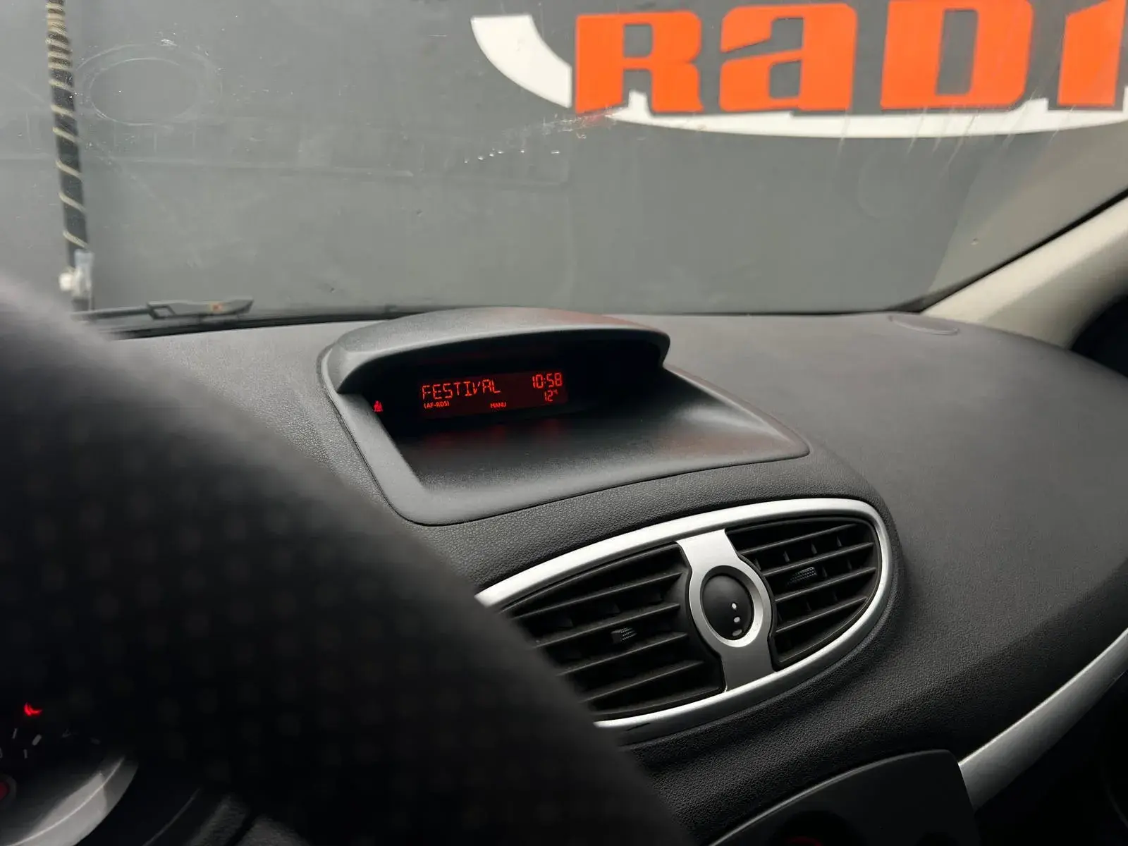 Renault Clio 1.2 16V Dynamique 7