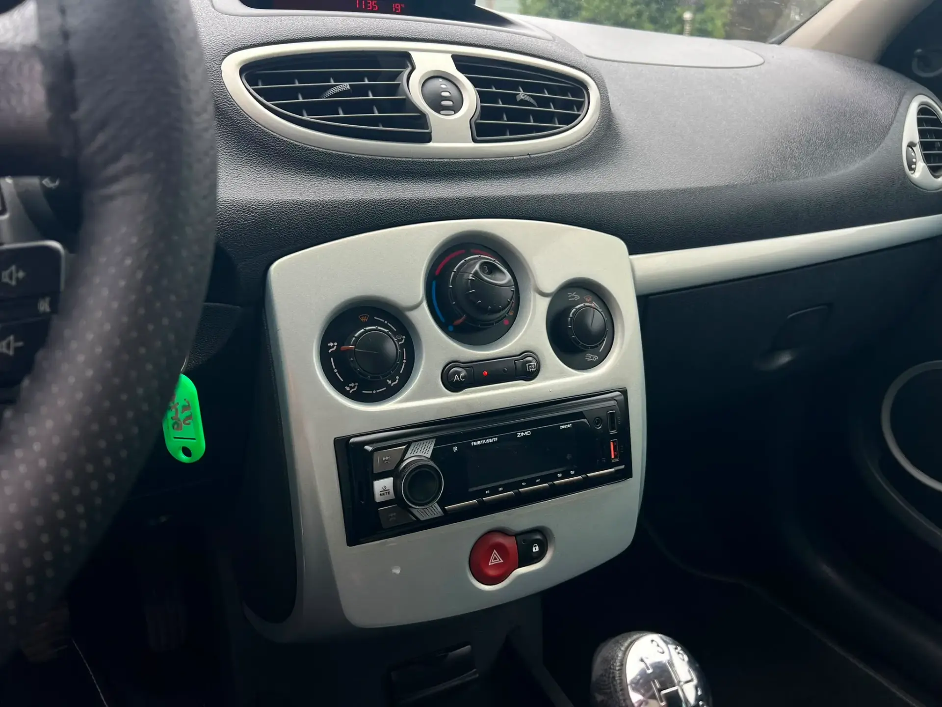 Renault Clio 1.5 dCi Pack 9