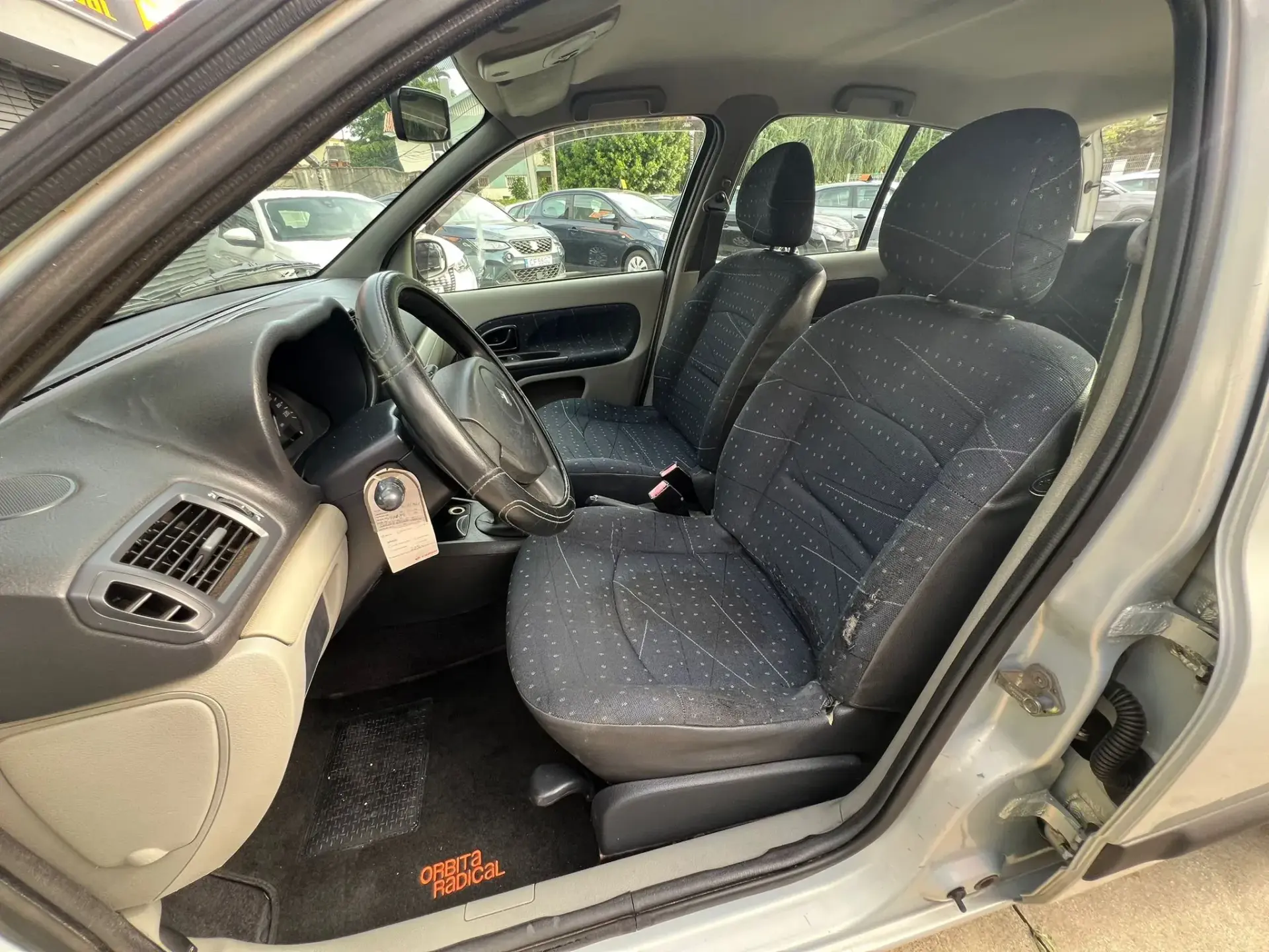 Renault Clio 1.2 16V Best Years 8