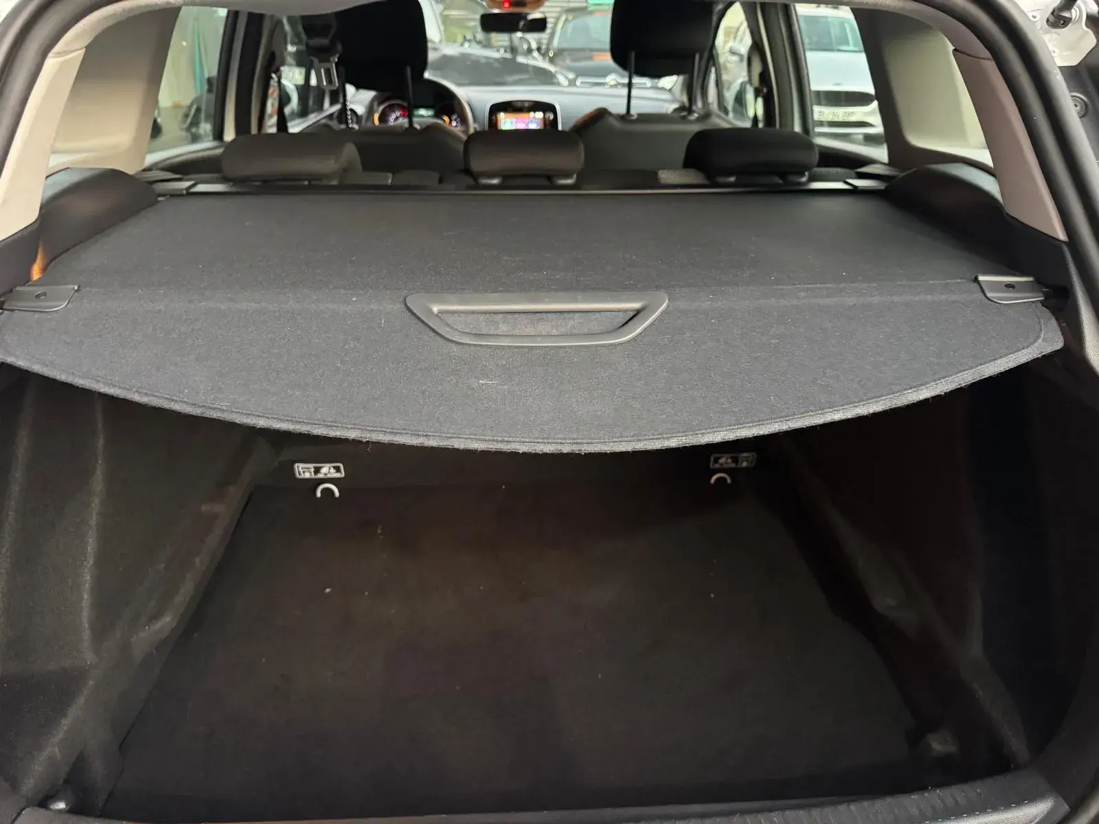 Renault Clio Sport Tourer 0.9 TCe Limited 10