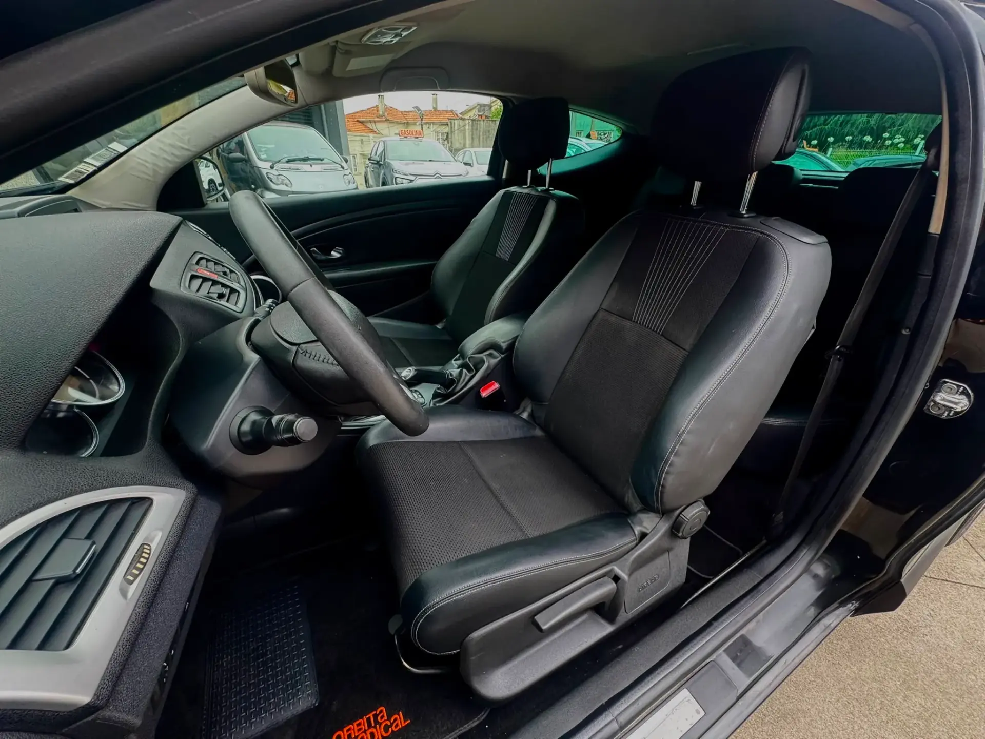 Renault Mégane Coupe 1.5 dCi Sport 18