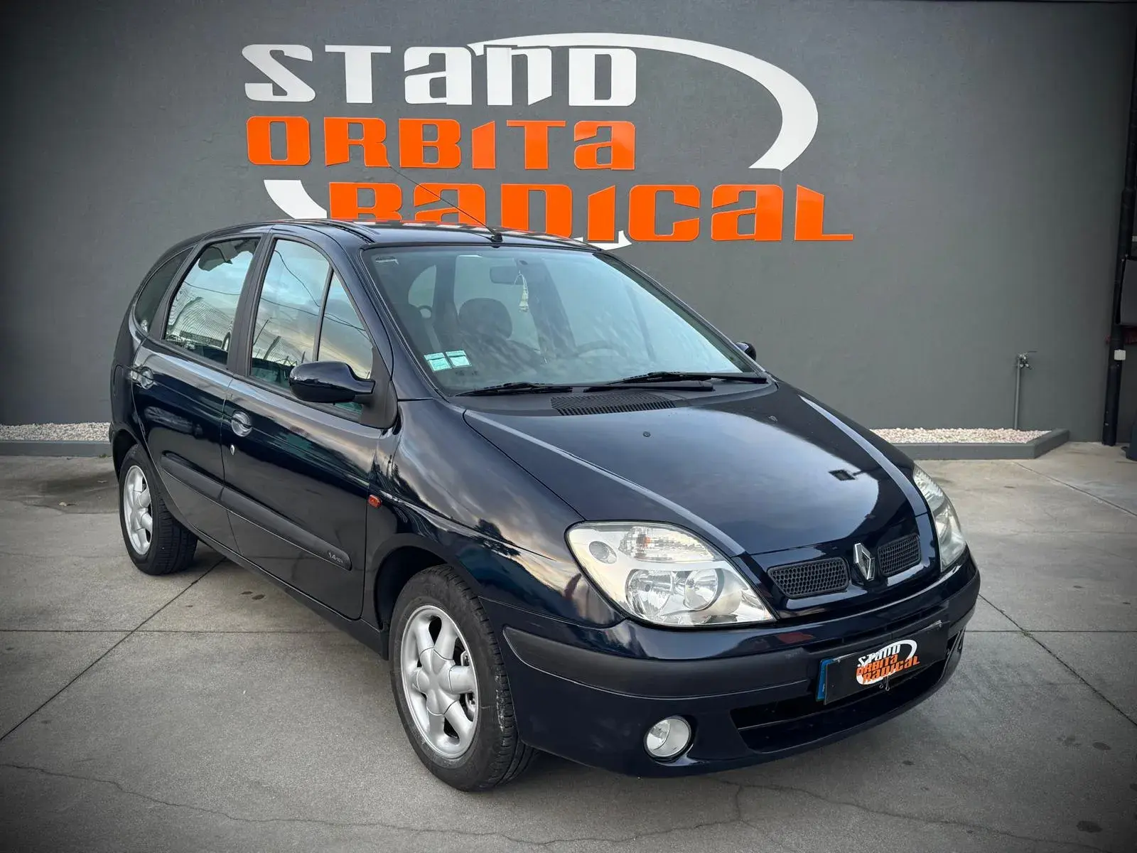 Renault Scénic 1.4 16V 3
