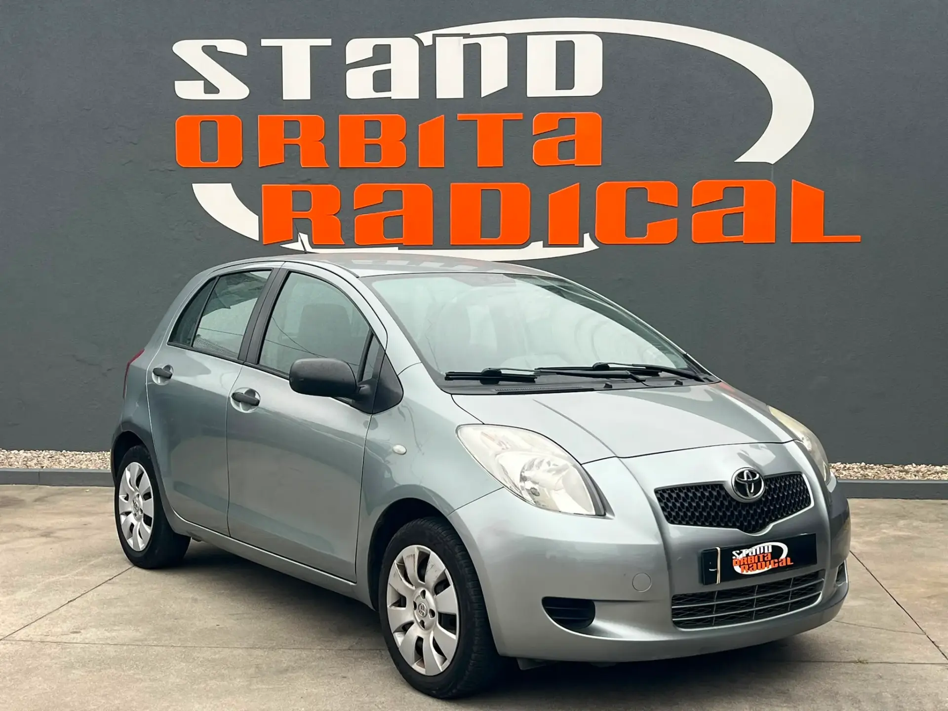 Toyota Yaris 1.0 VVT-i AC 3