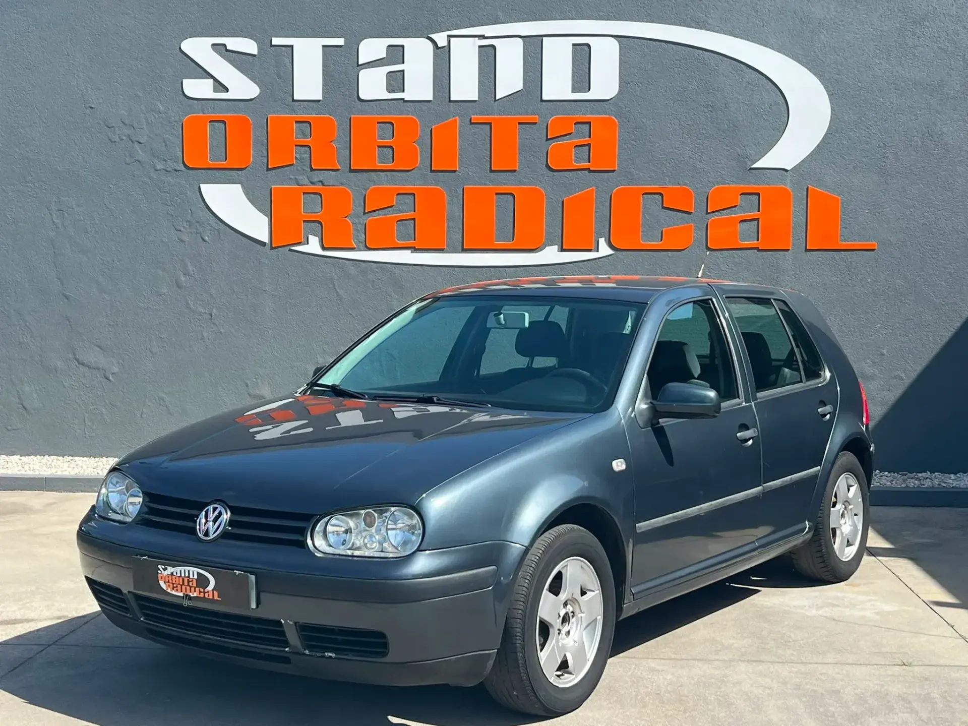 Volkswagen Golf 1.4i Trendline 1