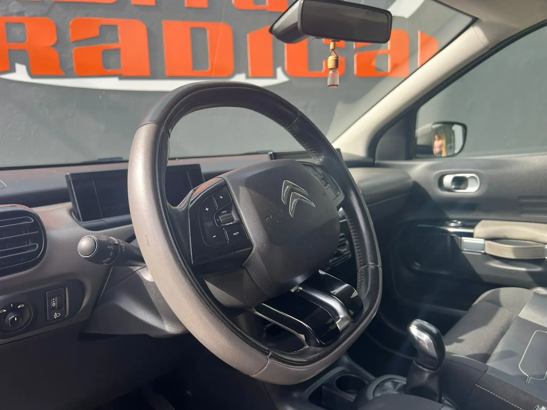 Citroen C4 Cactus 1.6 BlueHDi Feel 6