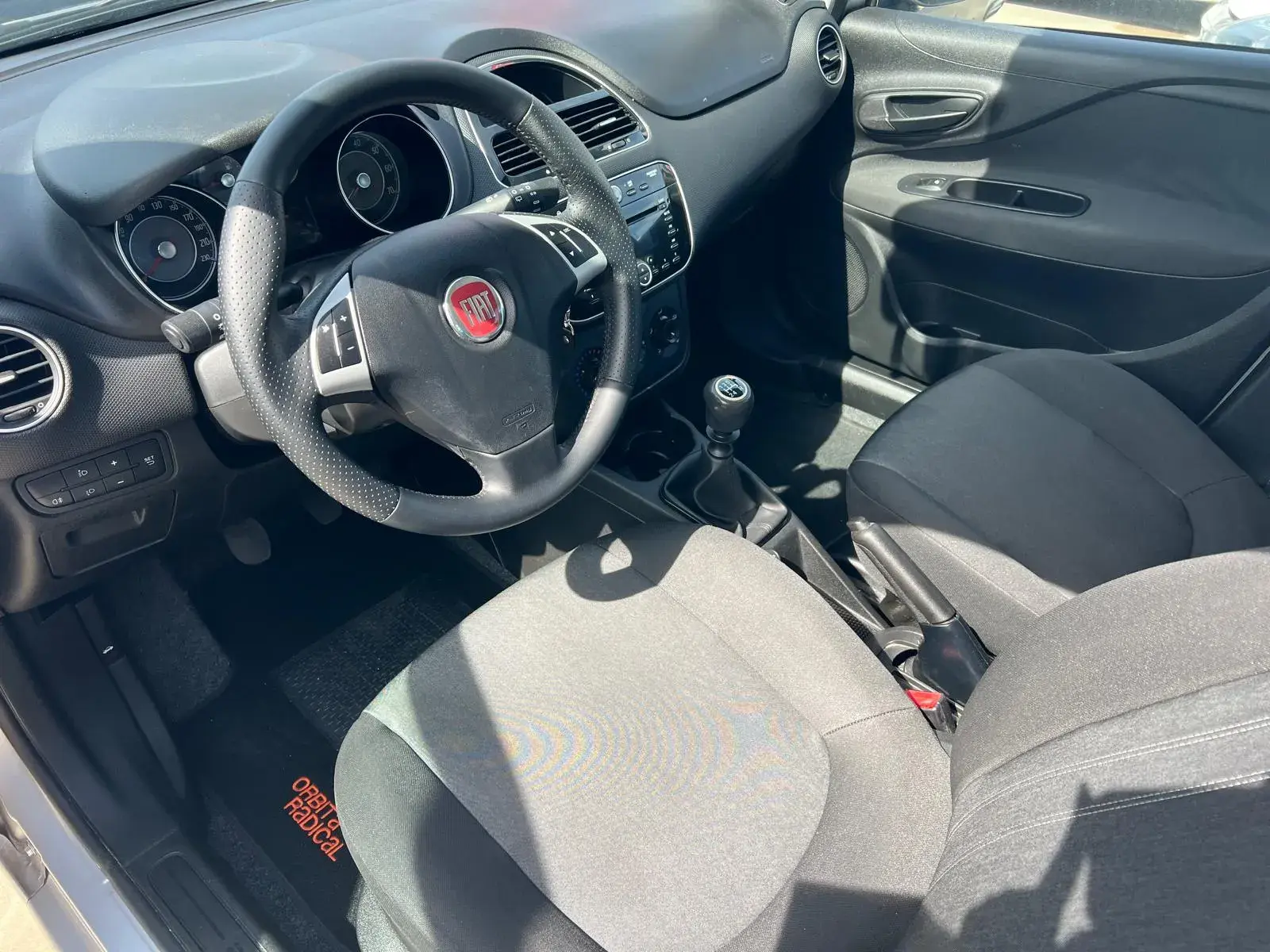 Fiat Punto 1.2 Easy S&S 5