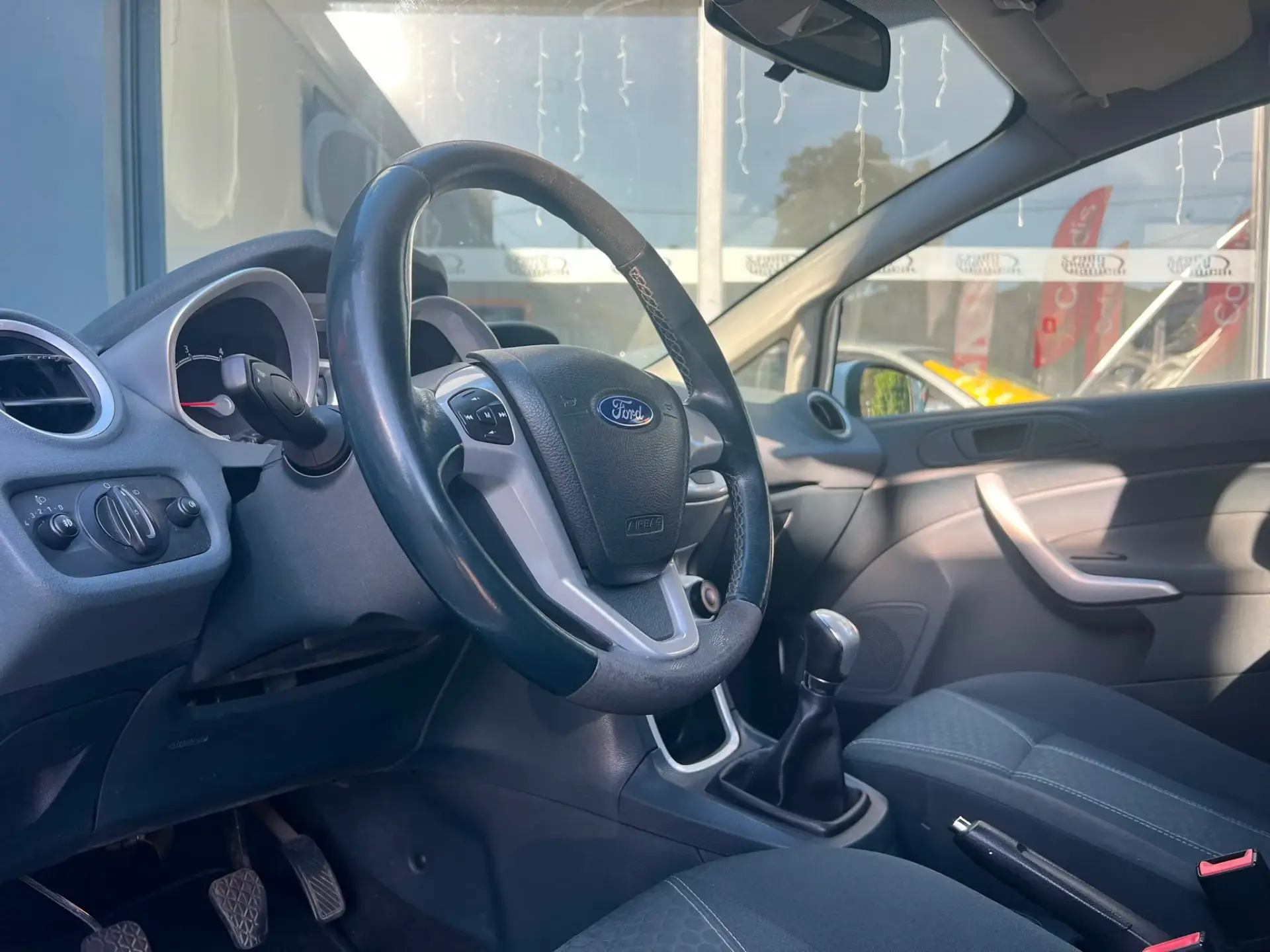 Ford Fiesta 1.25 Titanium 7
