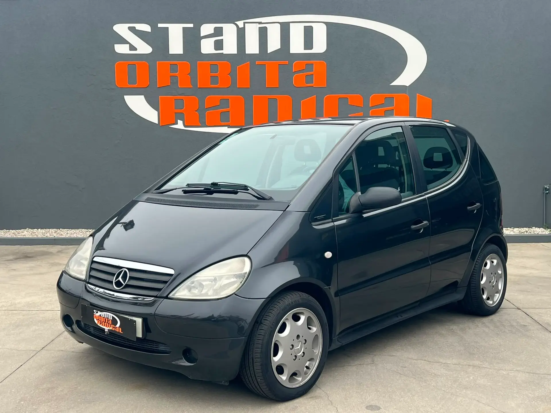 Mercedes-Benz A 140 Classic 1