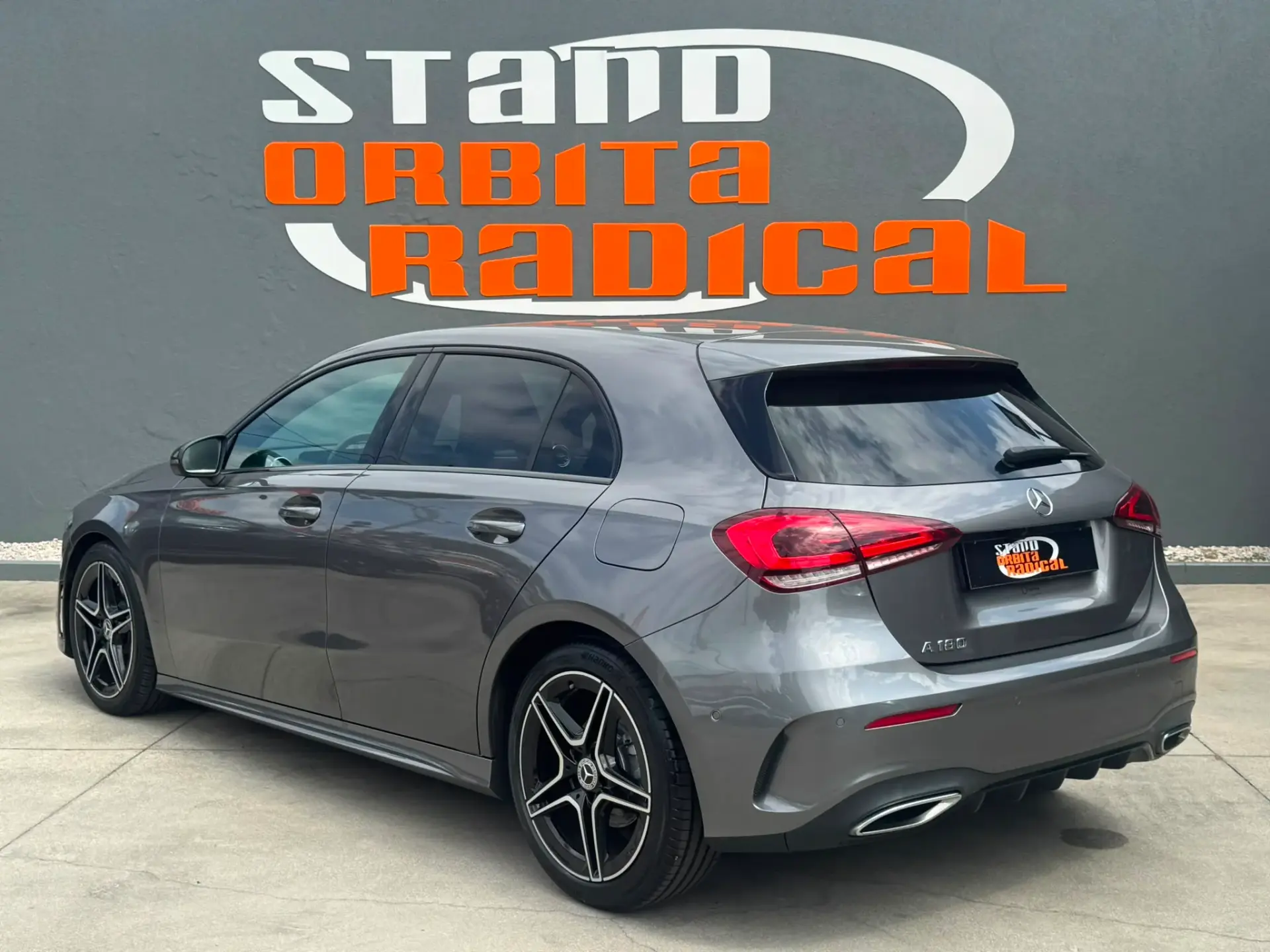 Mercedes-Benz A 180 AMG LINE ECRA FULL LED 2