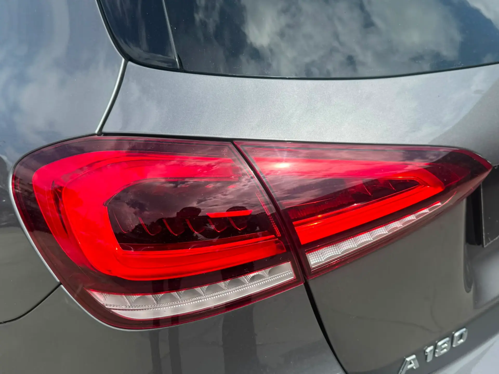 Mercedes-Benz A 180 AMG LINE ECRA FULL LED 12
