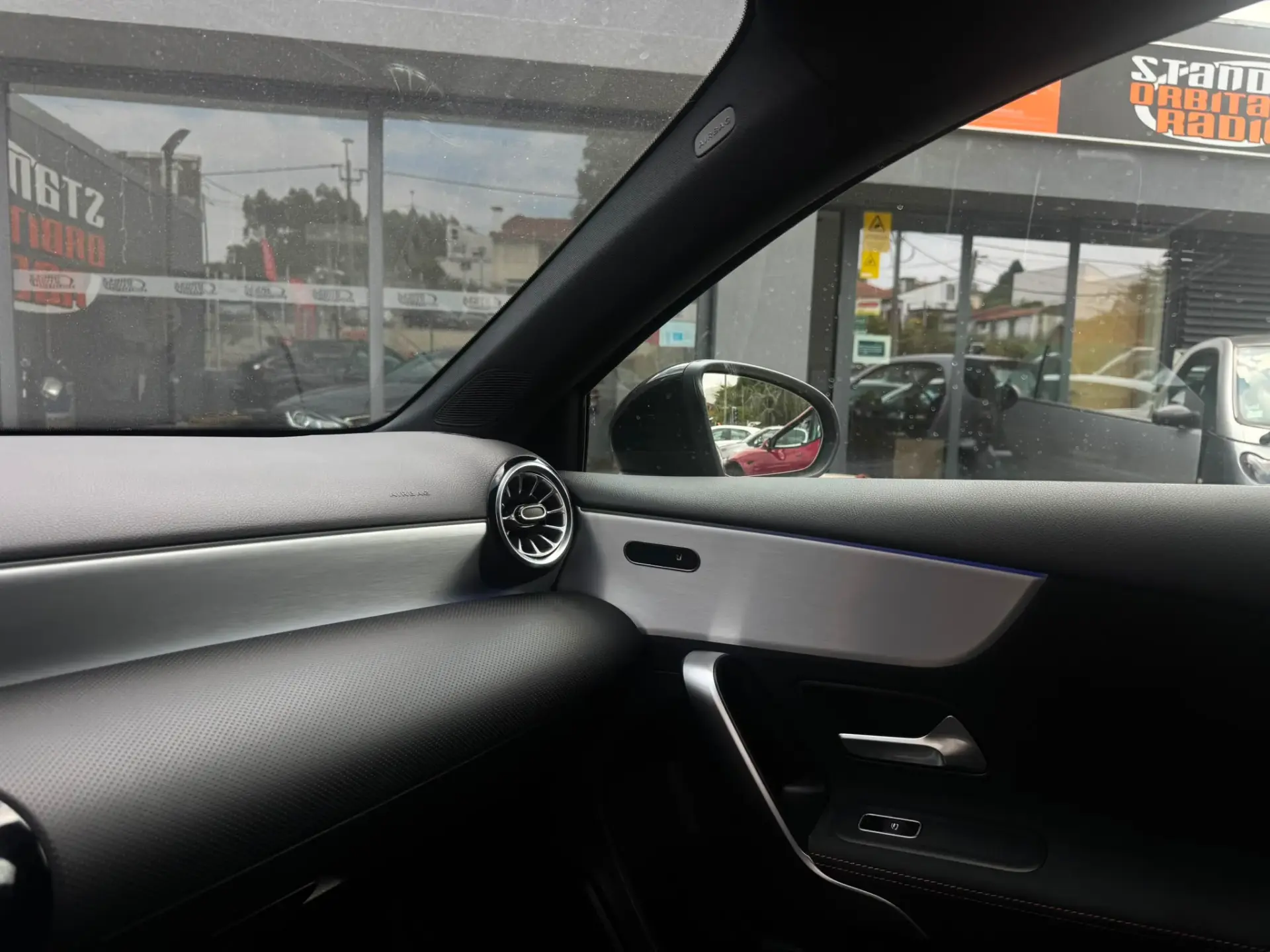 Mercedes-Benz A 180 AMG LINE ECRA FULL LED 26