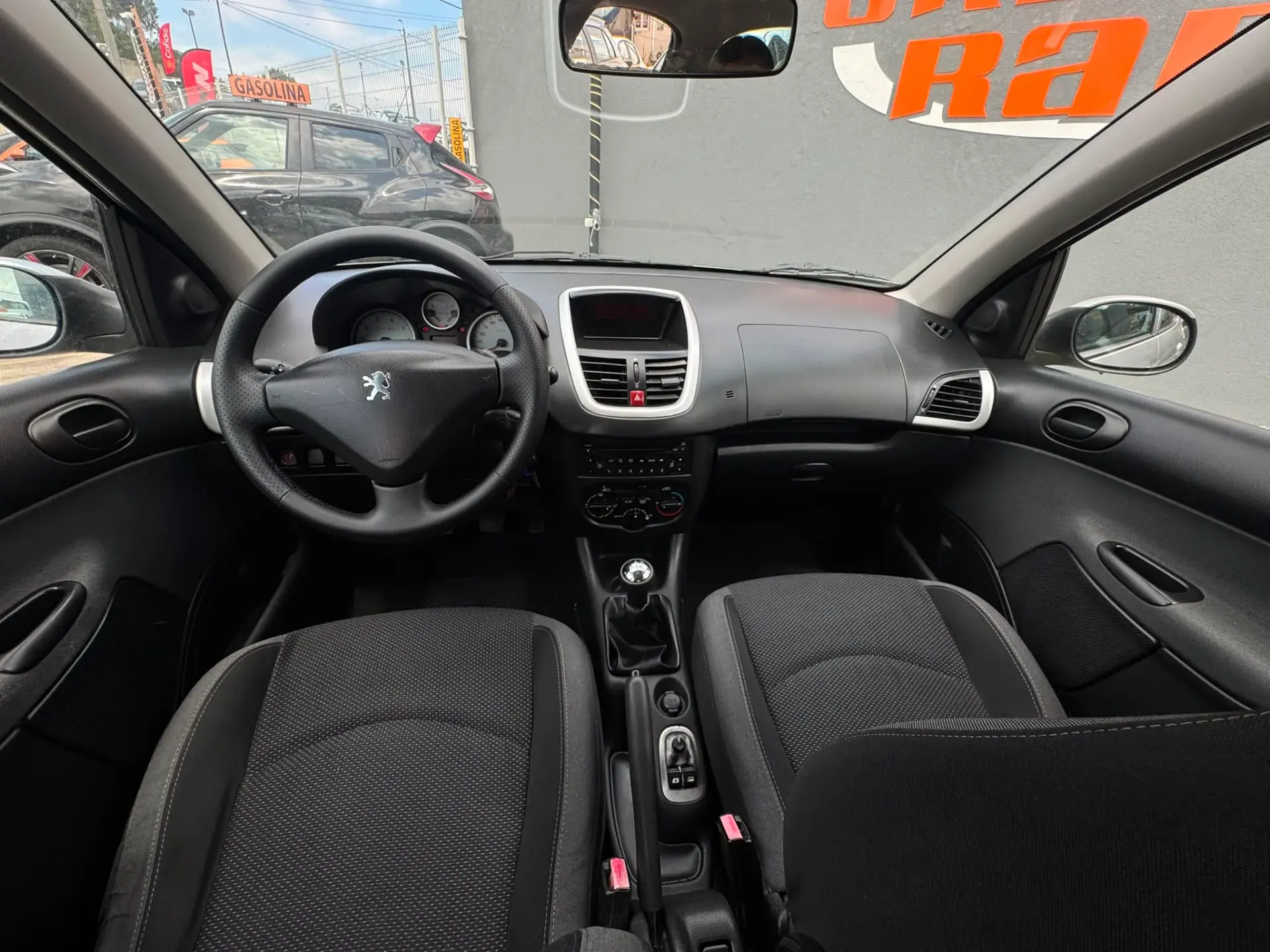 Peugeot 206 1.1 Trendy 18