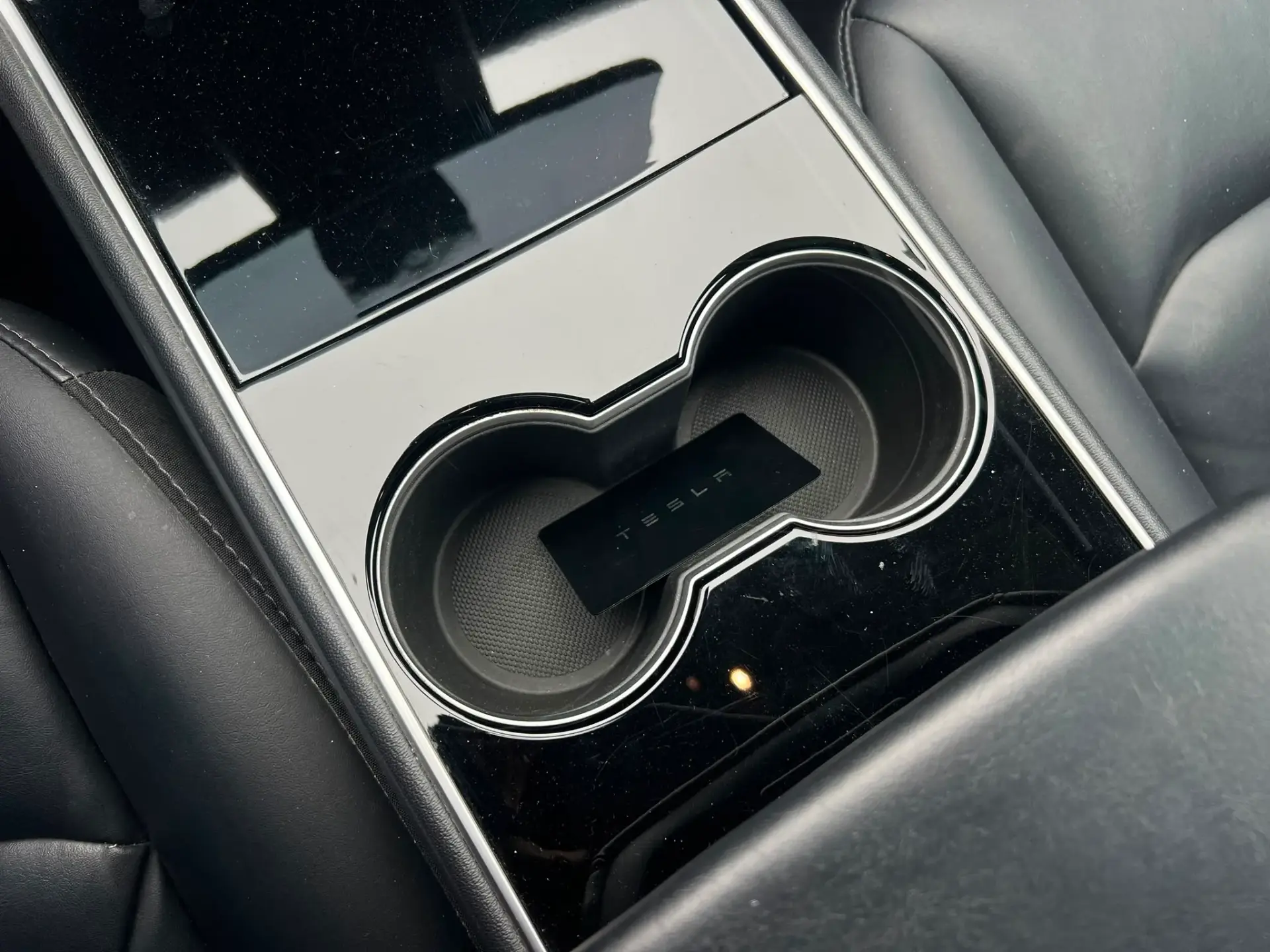Tesla Model 3 Standard RWD Plus 10