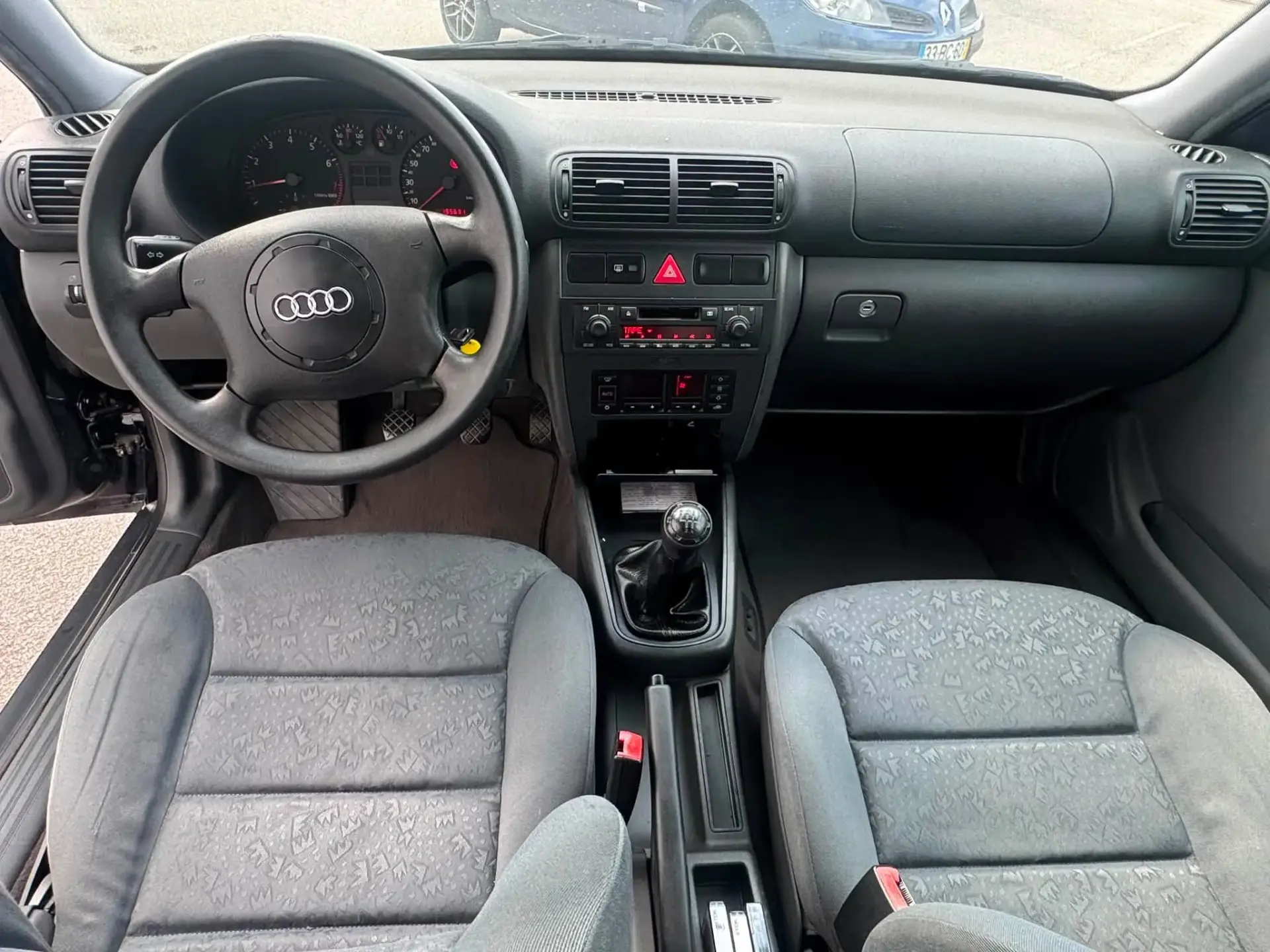 Audi A3 1.6 5