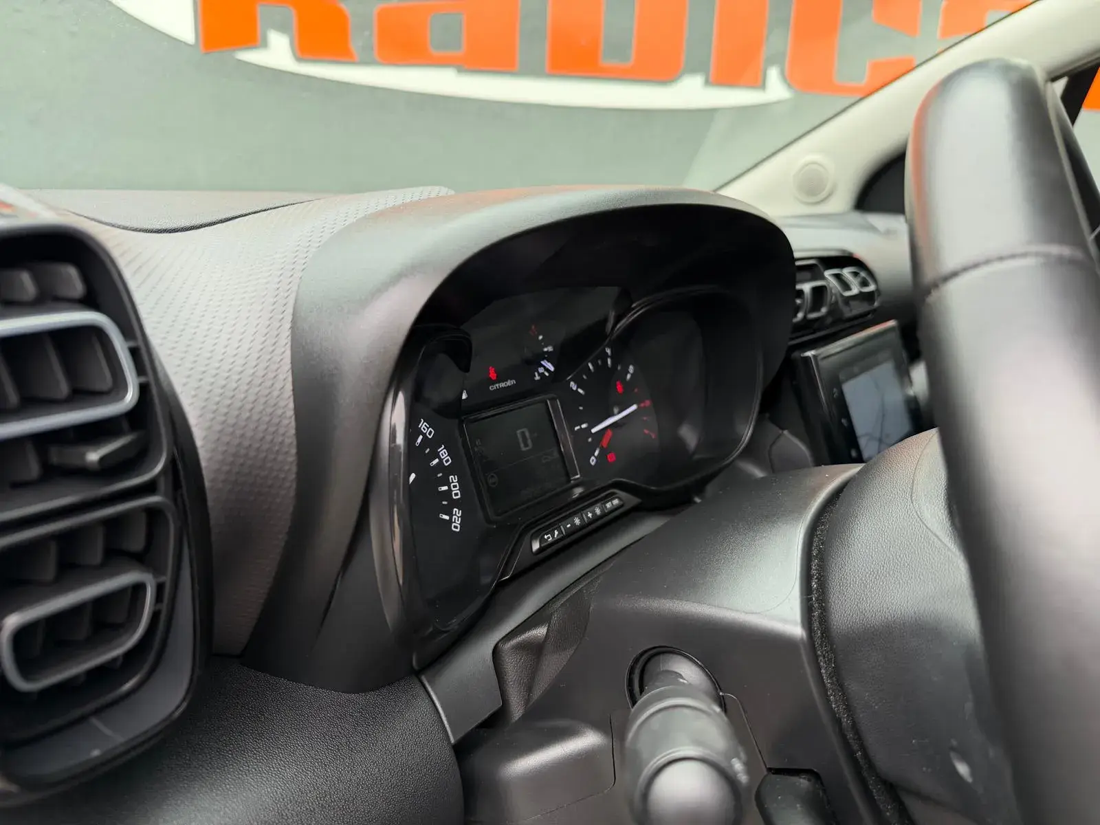 Citroen C3 Aircross 1.2 PureTech C-Series 13