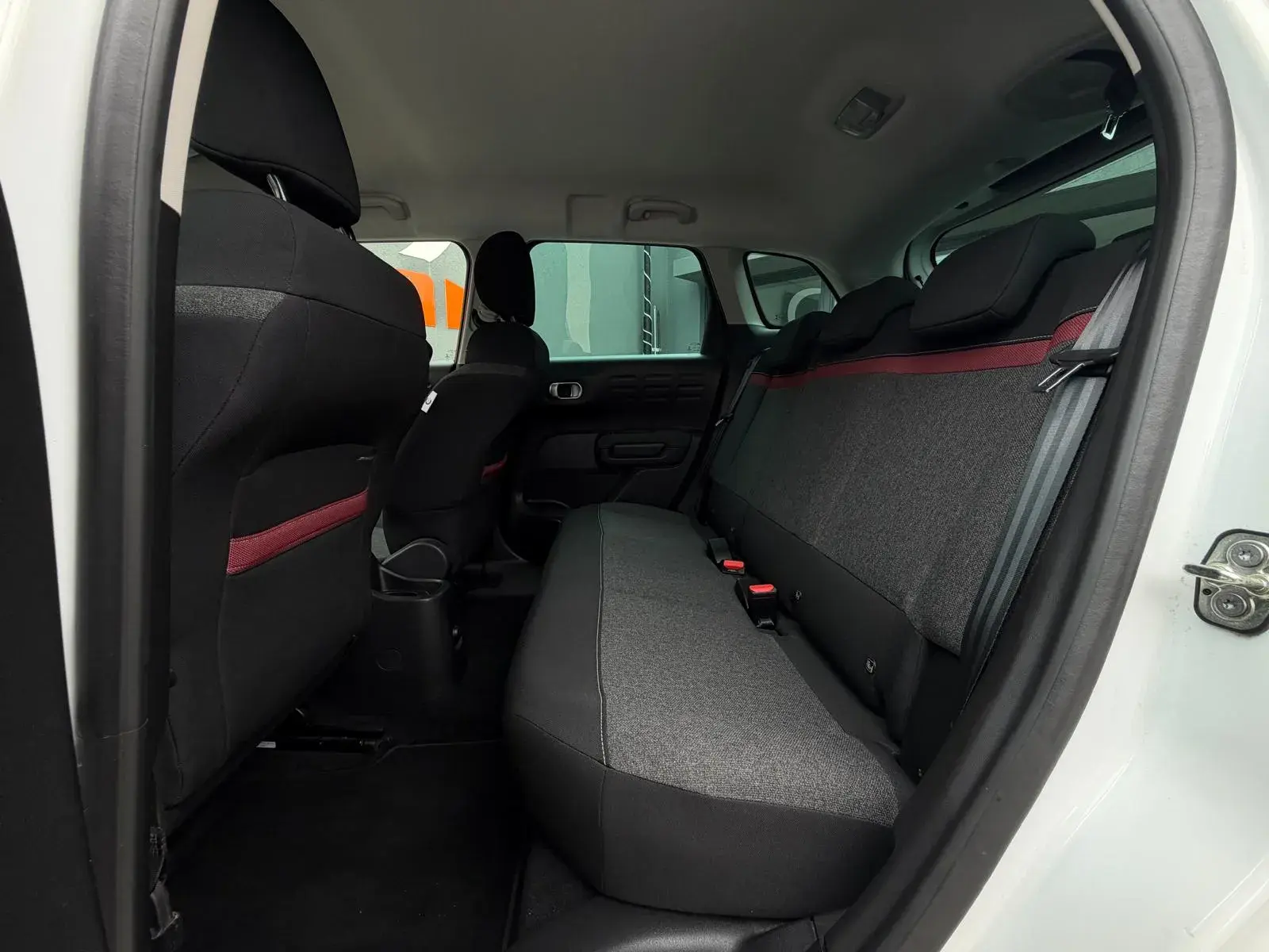 Citroen C3 Aircross 1.2 PureTech C-Series 21