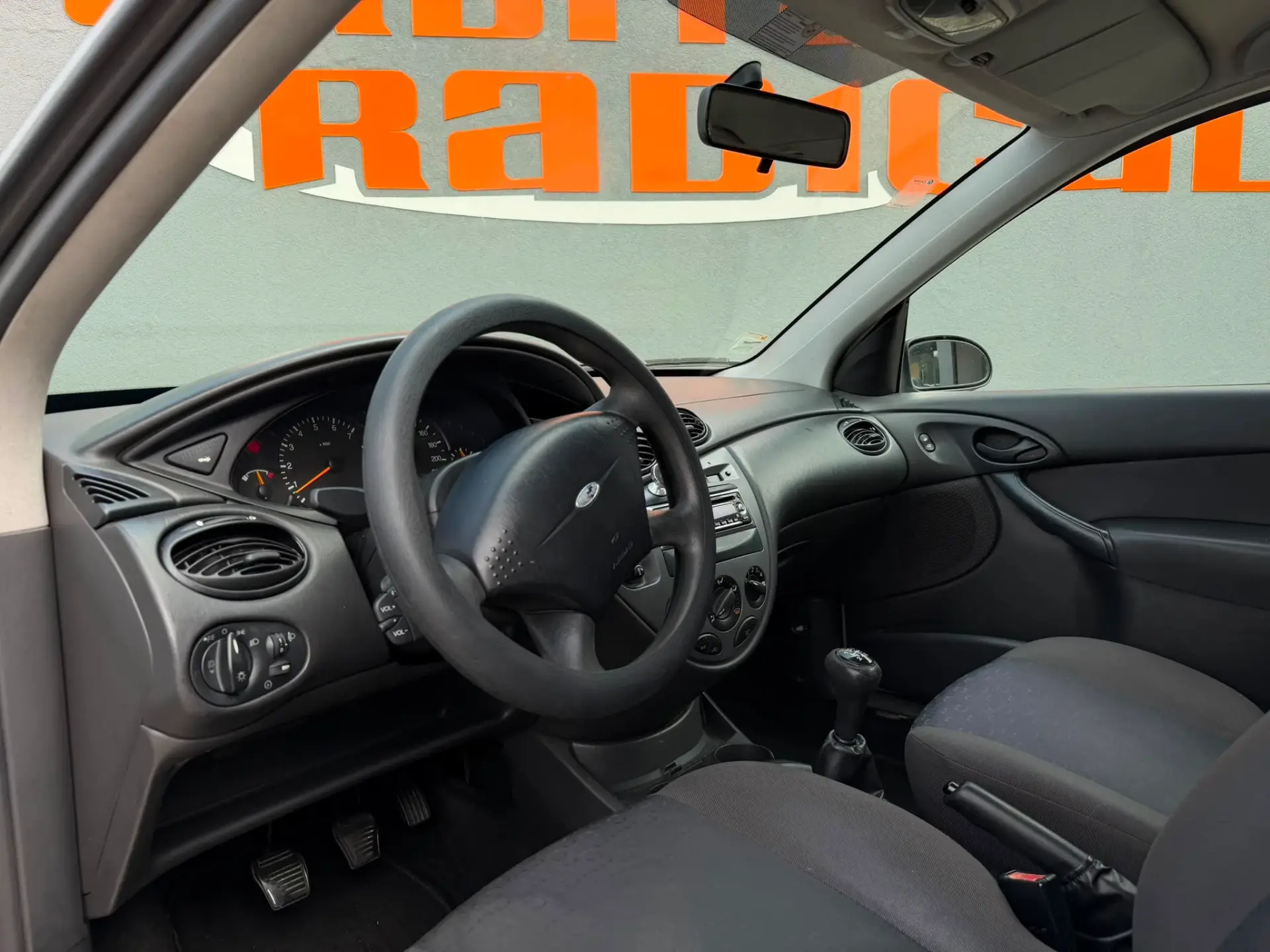Ford Focus SW 1.4 Comfort 6