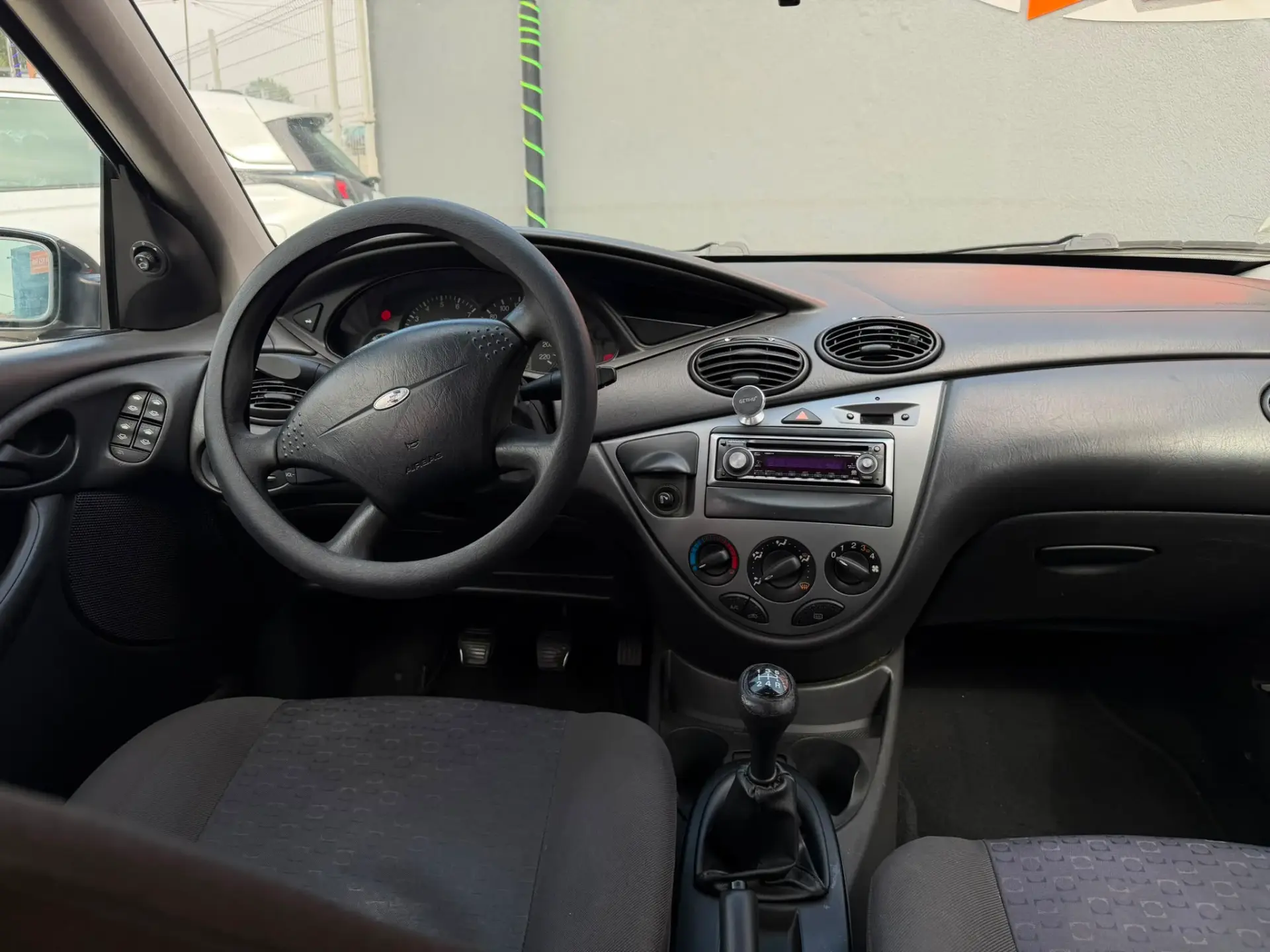 Ford Focus SW 1.4 Comfort 17